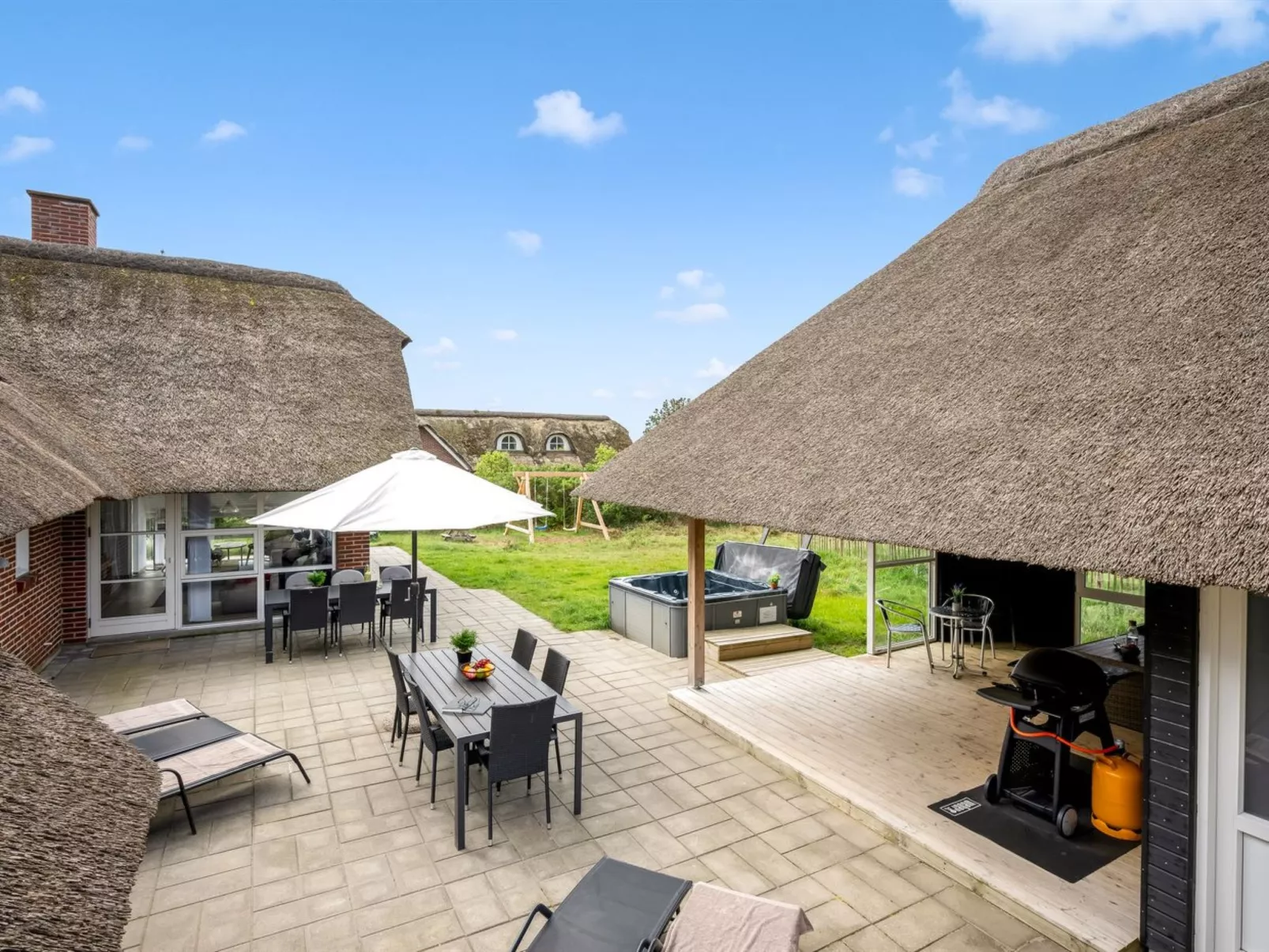 "Vangel" - 500m from the sea-Draußen