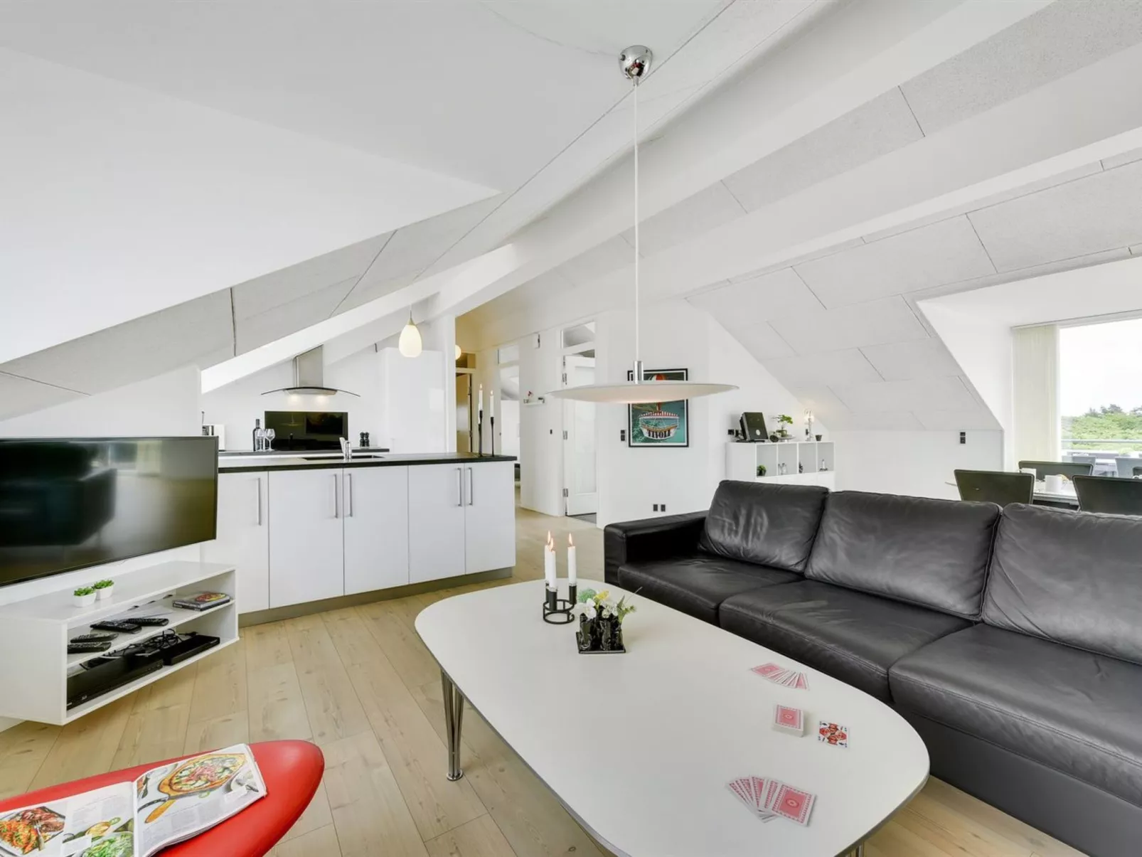 "Anneka" - 200m from the sea-Inside