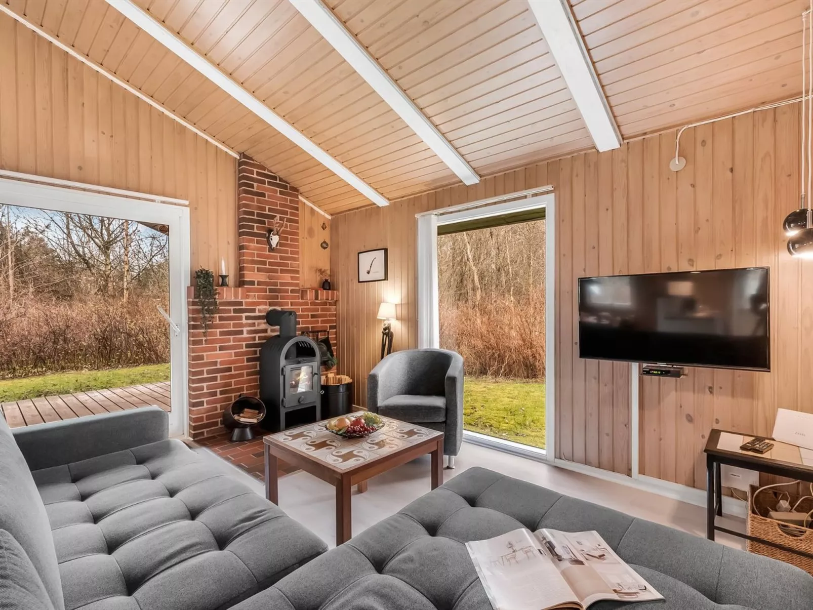 "Fredger" - 1.8km from the sea-Dedans