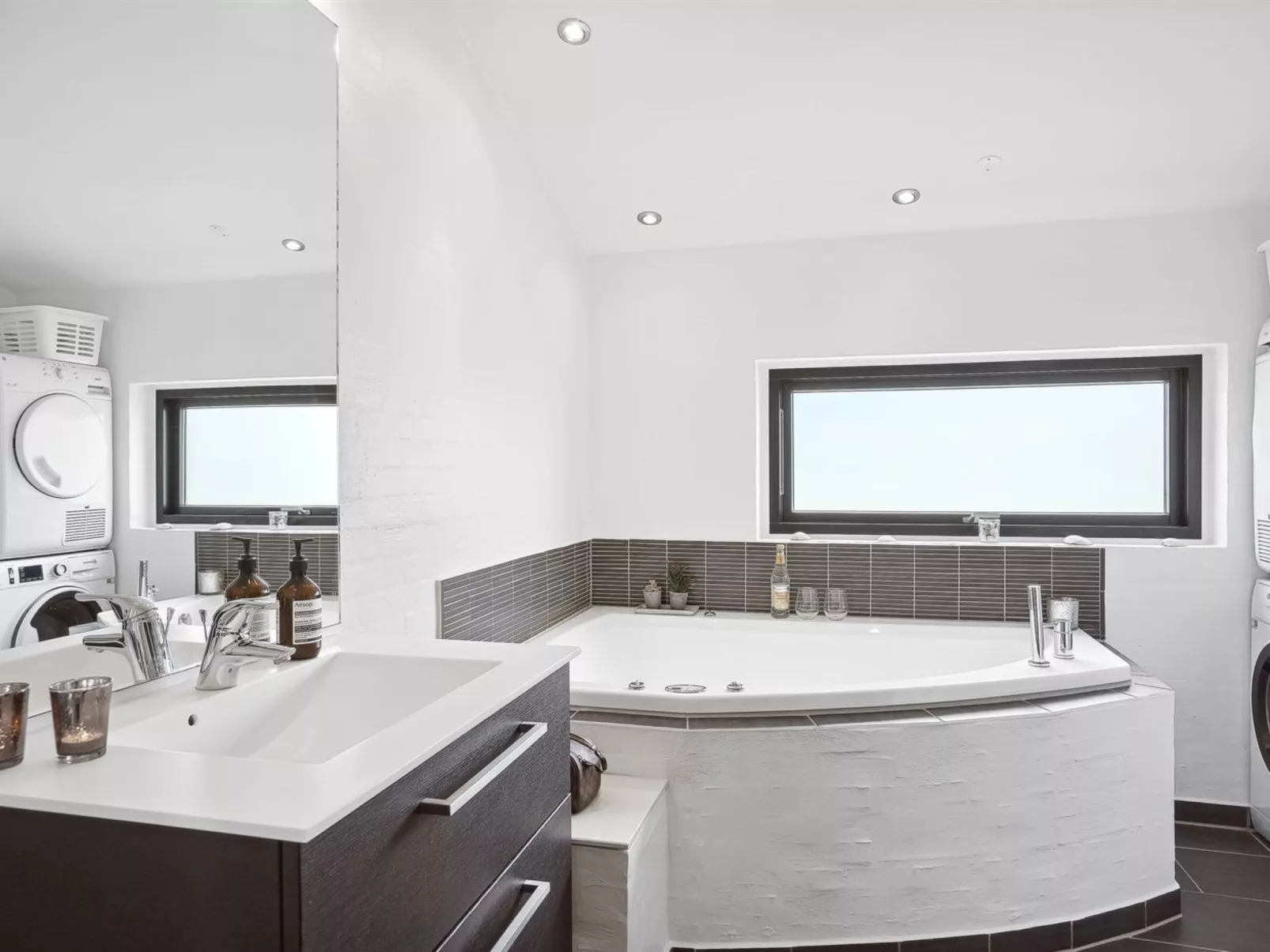 "Herdie" - 900m from the sea-Drinnen