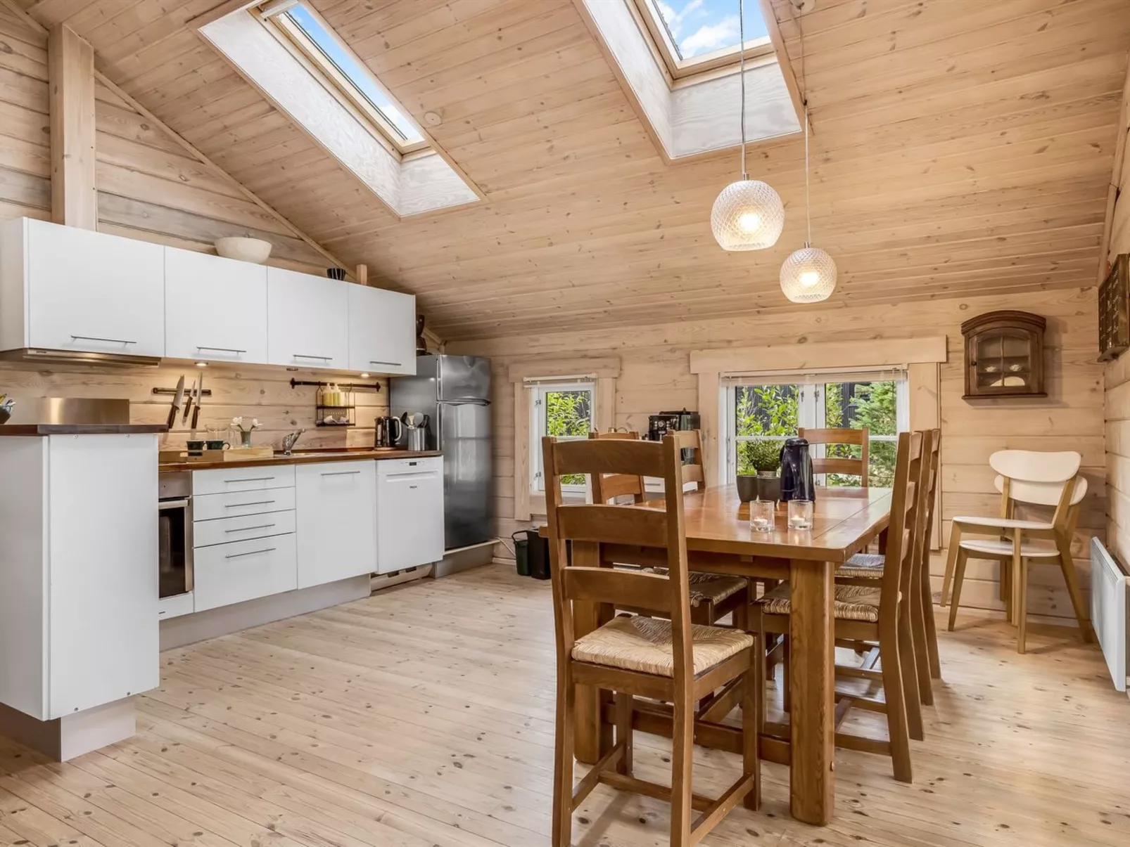 "Tanas" - 2km from the sea-Drinnen