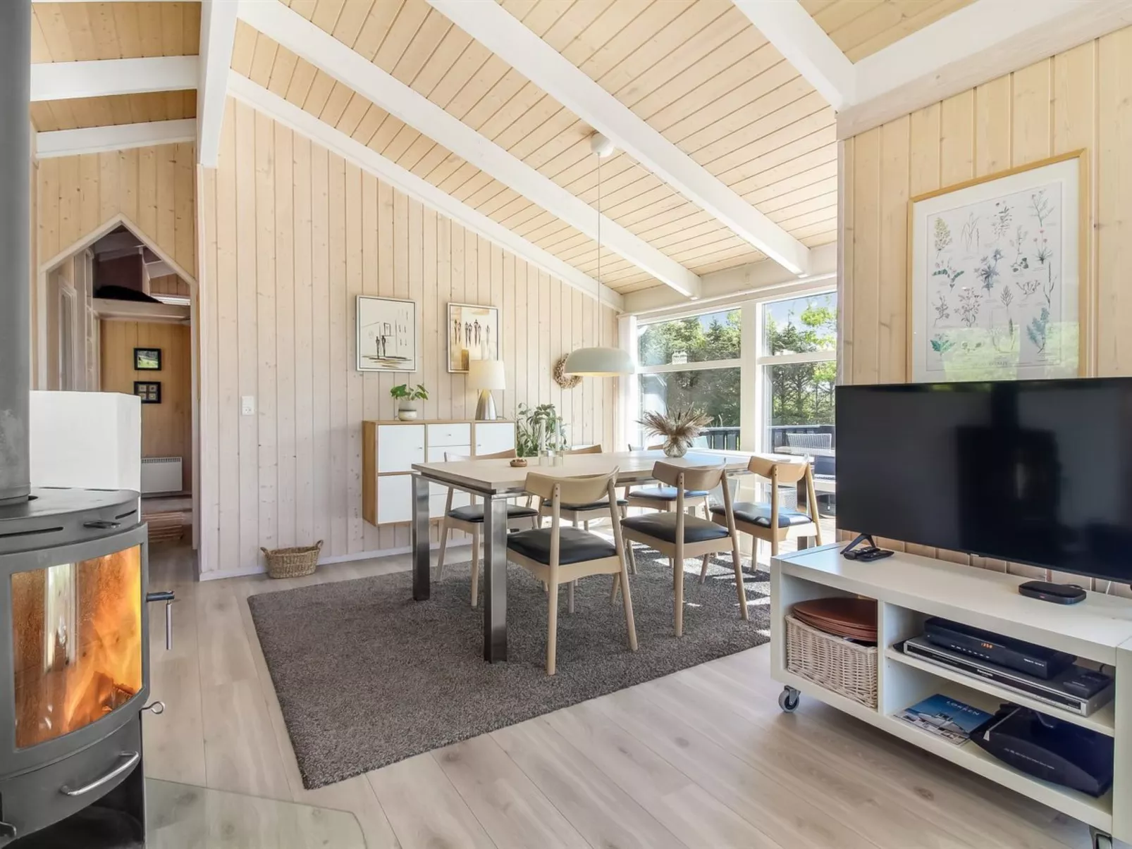 "Elvan" - 450m from the sea-Inside