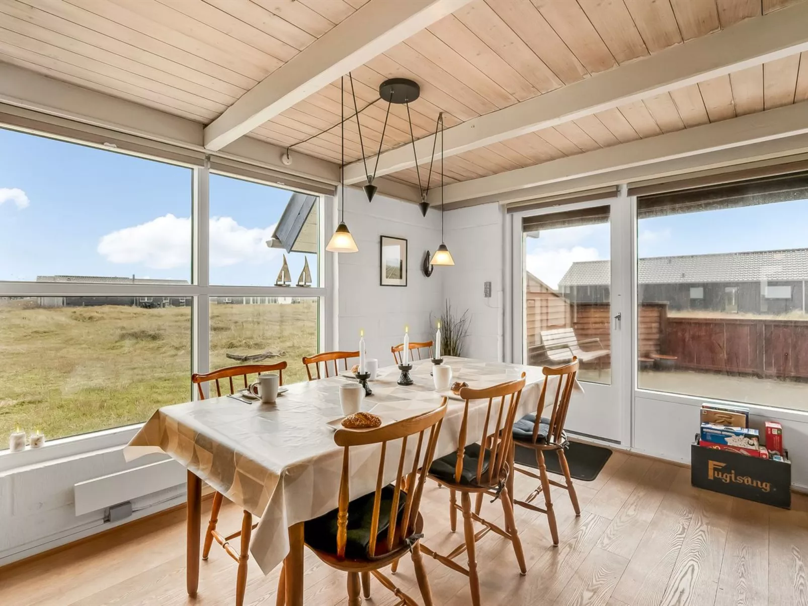 "Eringisl" - 50m from the sea-Drinnen