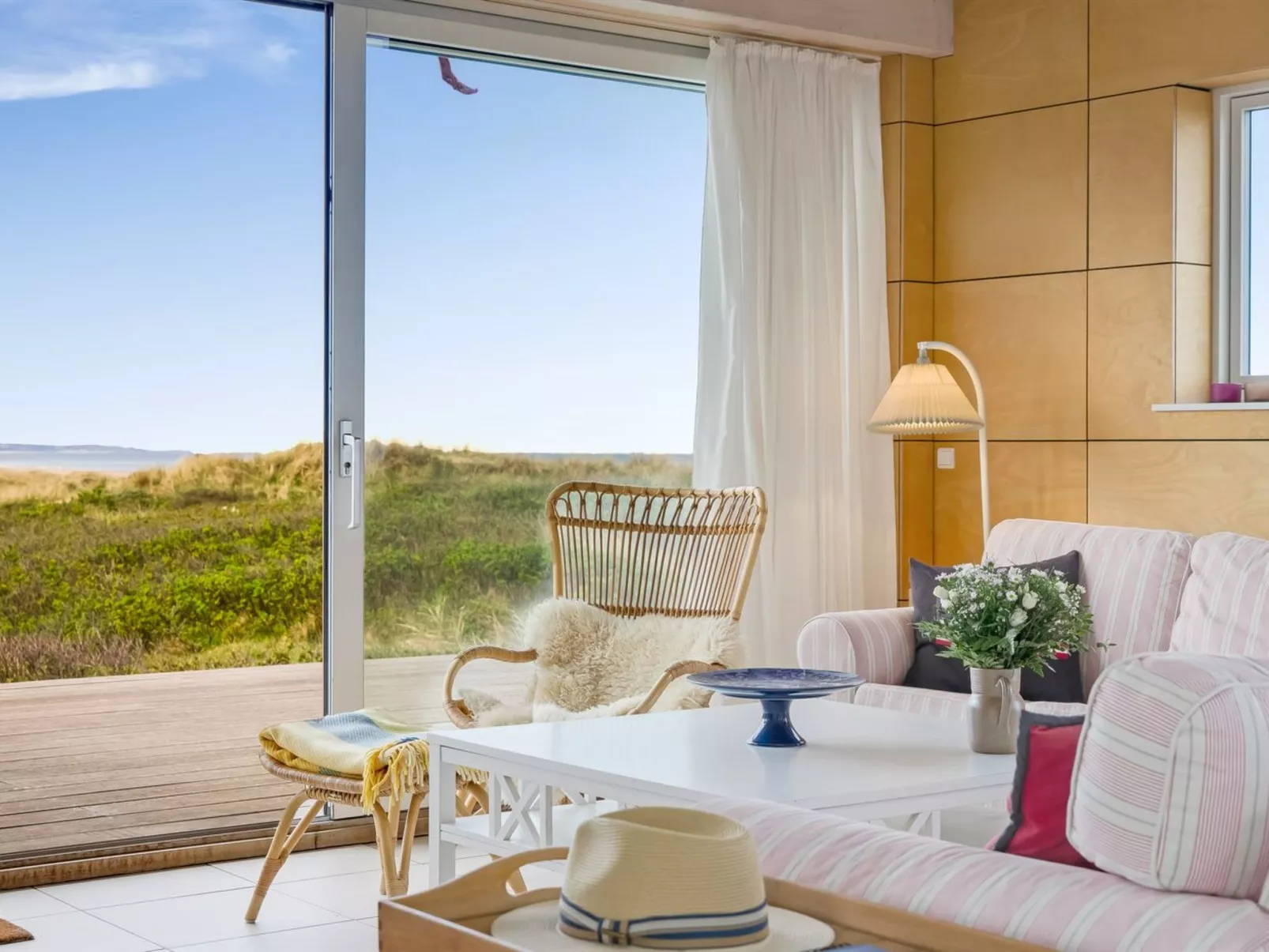 "Tinea" - 50m from the sea-Outside