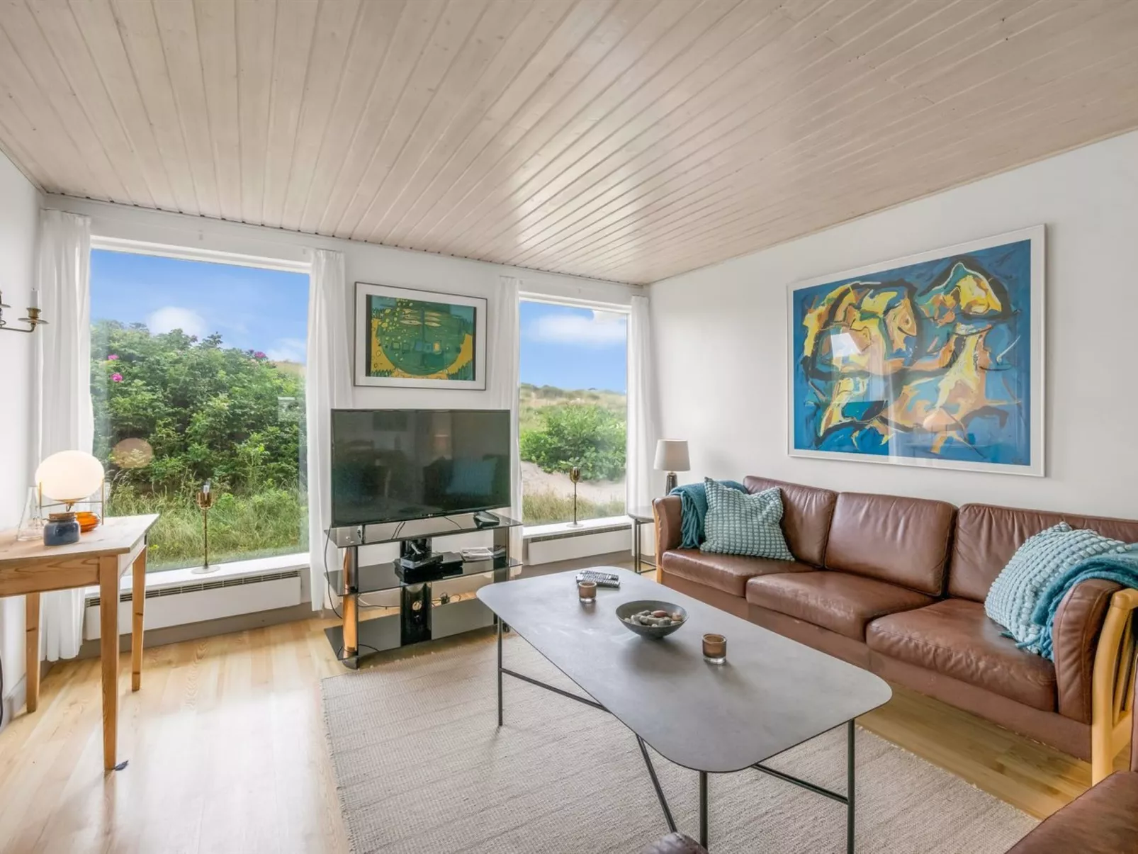 "Nicolaus" -  from the sea-Dedans