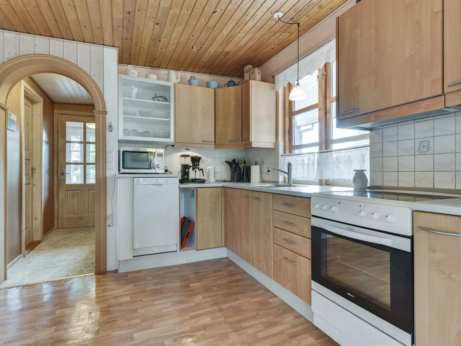 "Heralde" - 250m from the sea-Drinnen