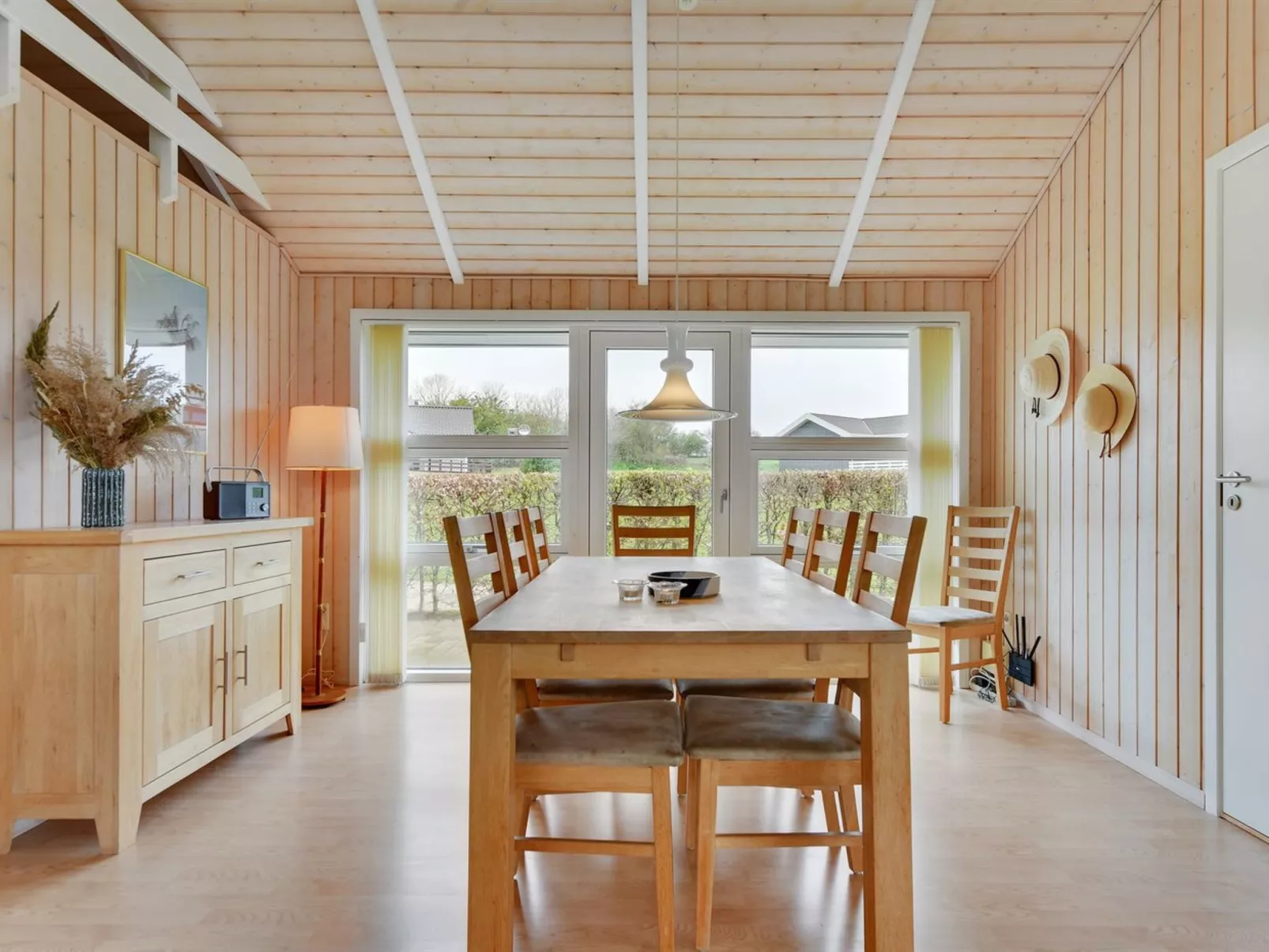 "Deline" - 250m from the sea-Inside