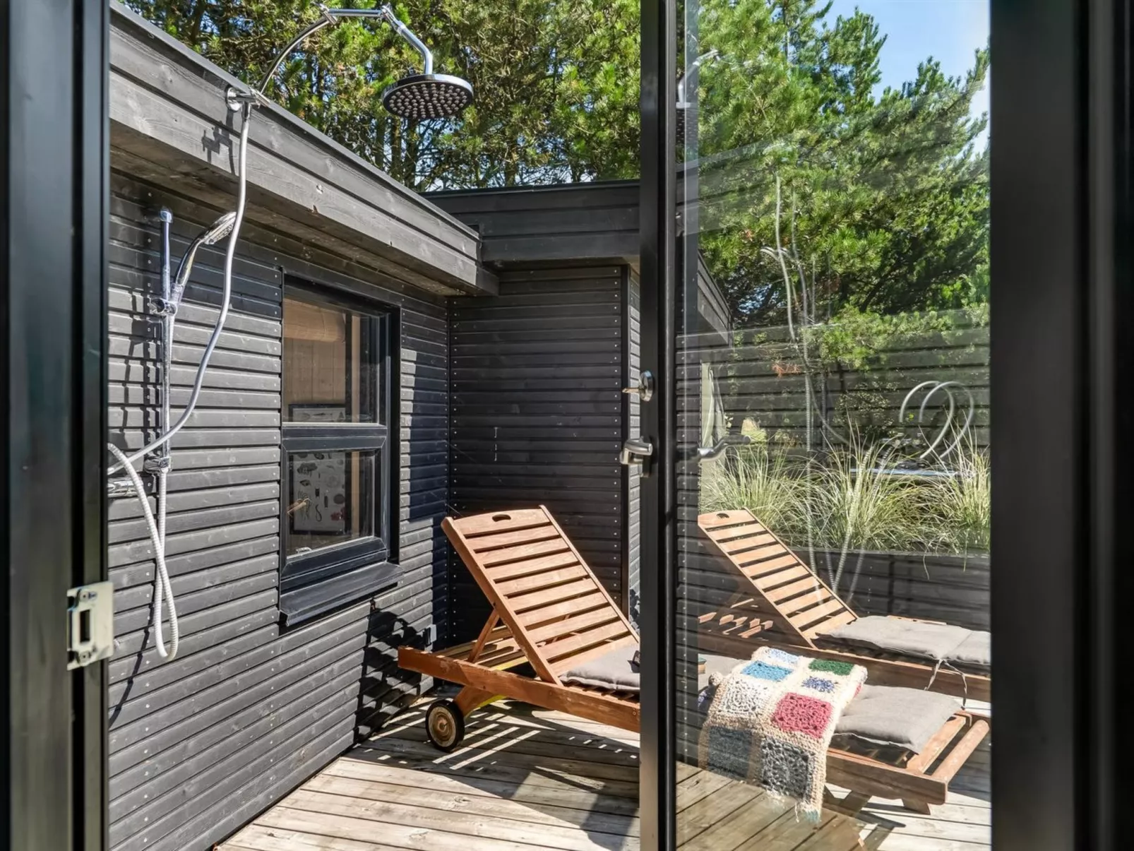 "Litle" - 600m from the sea-Outside