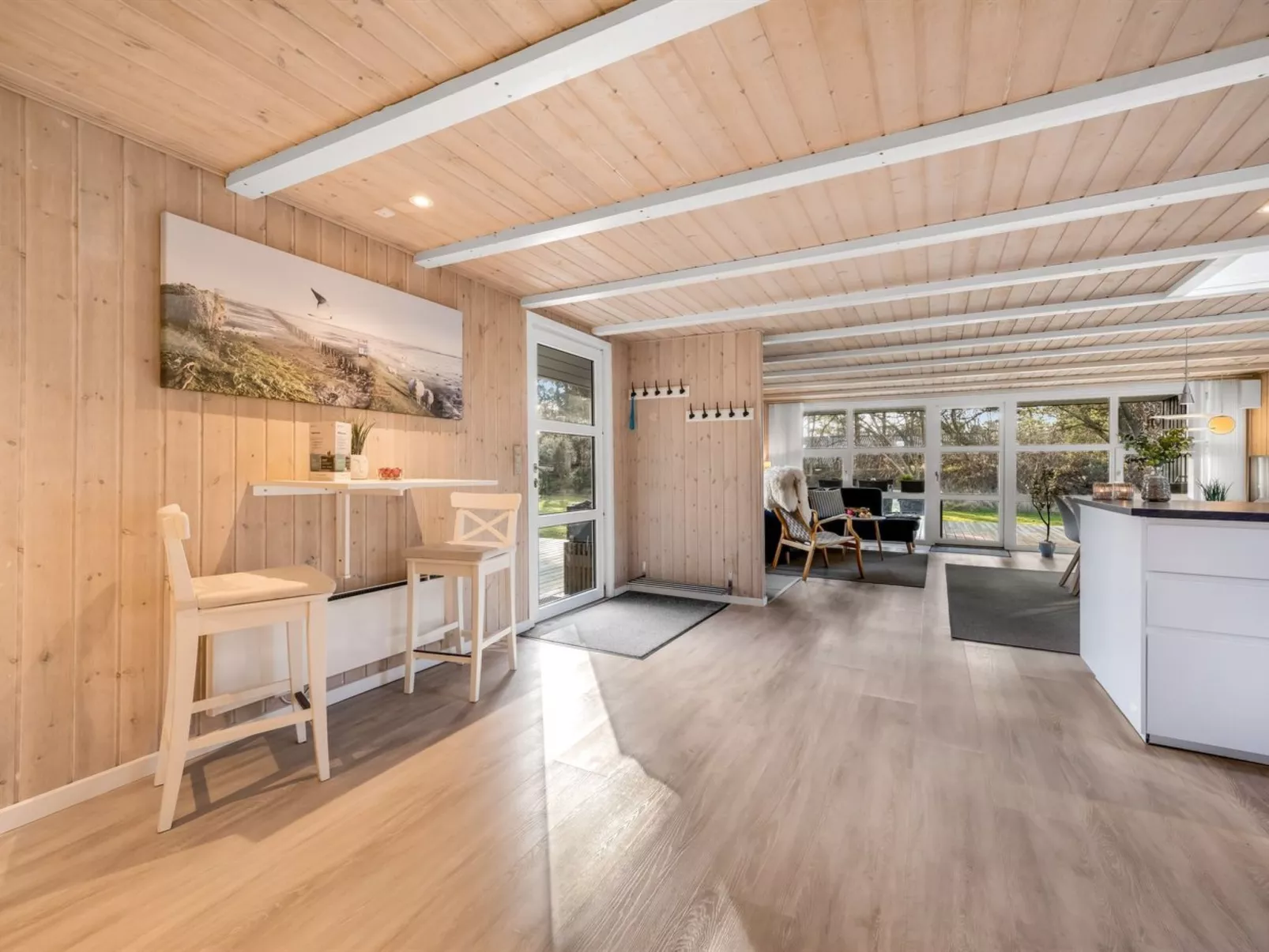 "Yuma" - 1km from the sea-Inside