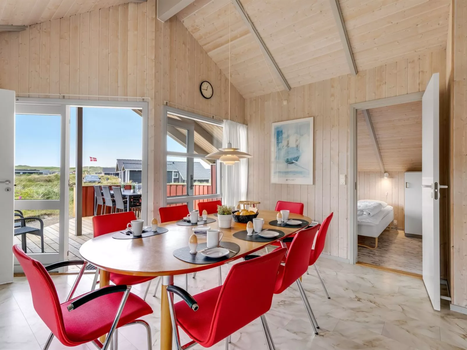 "Tuure" -  from the sea-Dedans