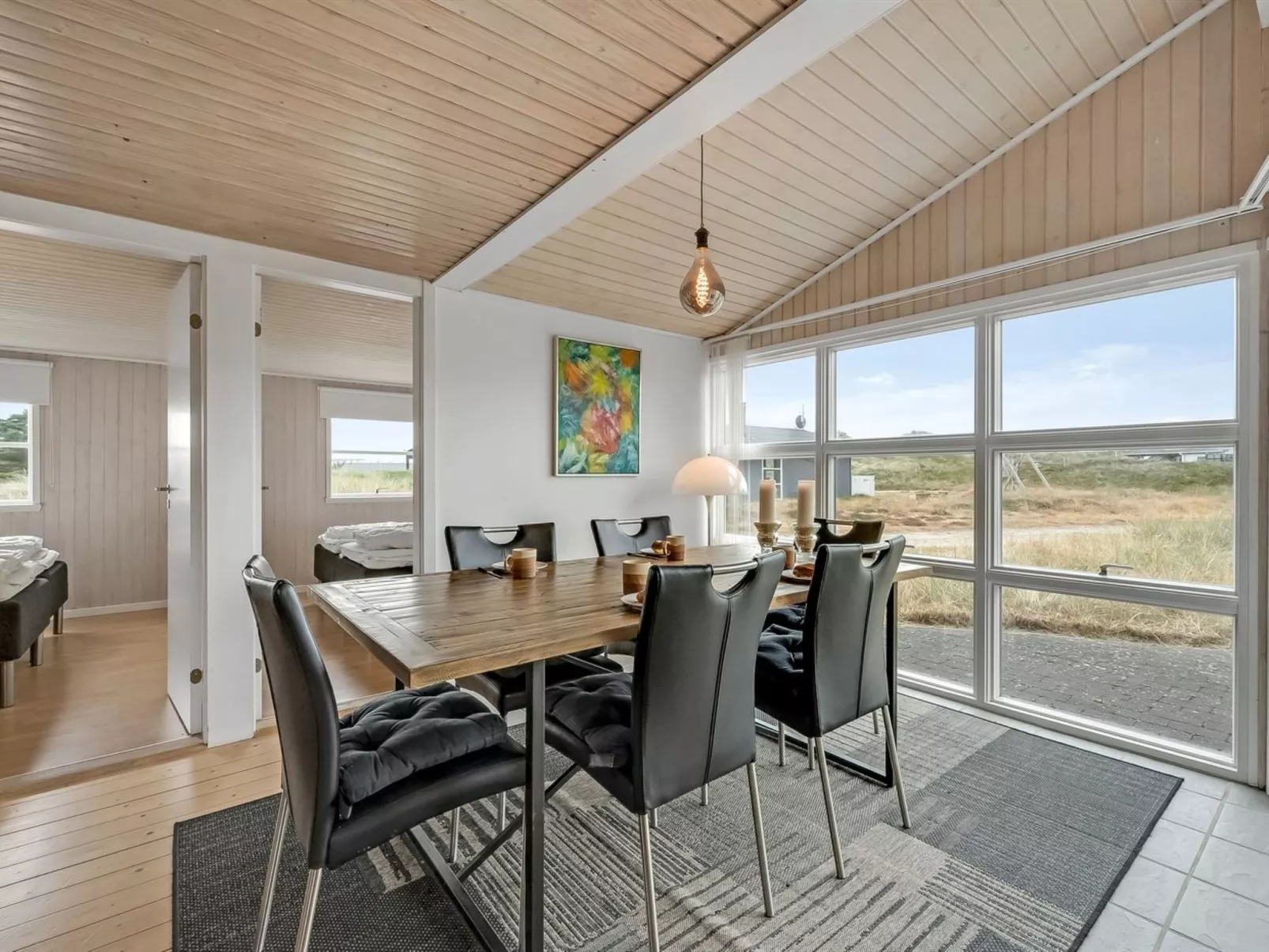 "Drifa" - 600m from the sea-Dedans