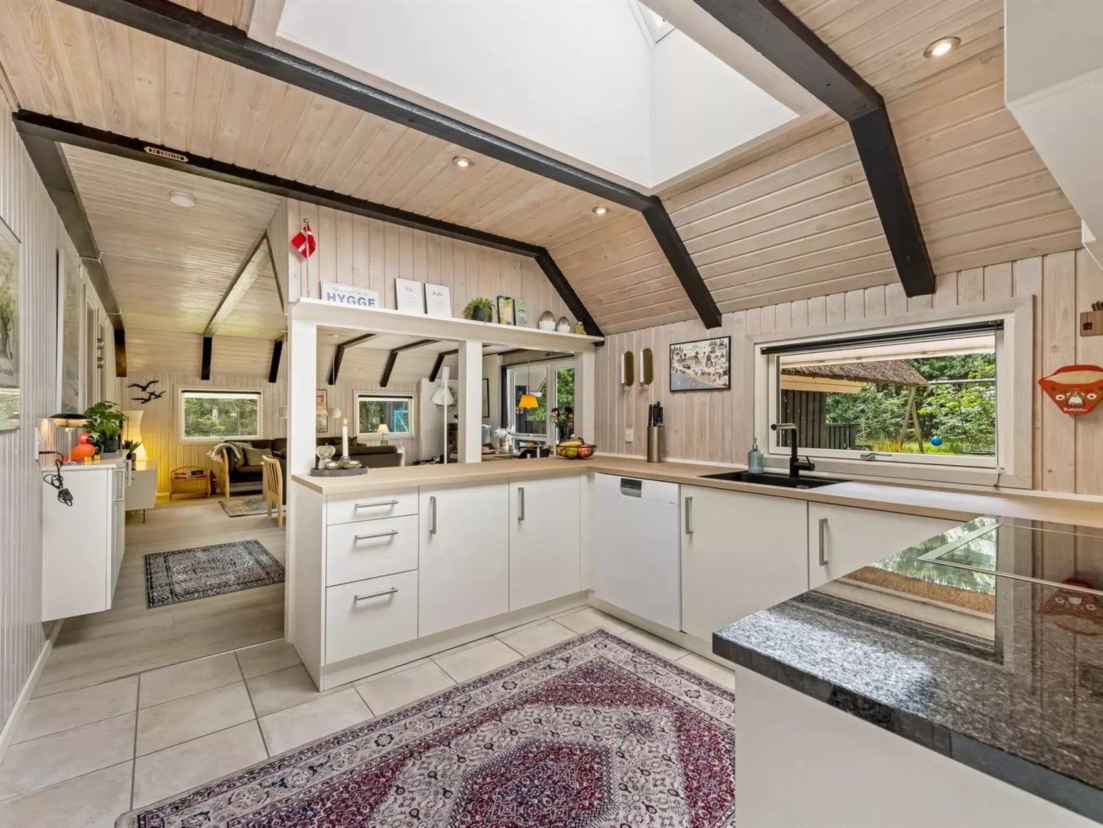 "Arttu" - 2.4km from the sea-Inside