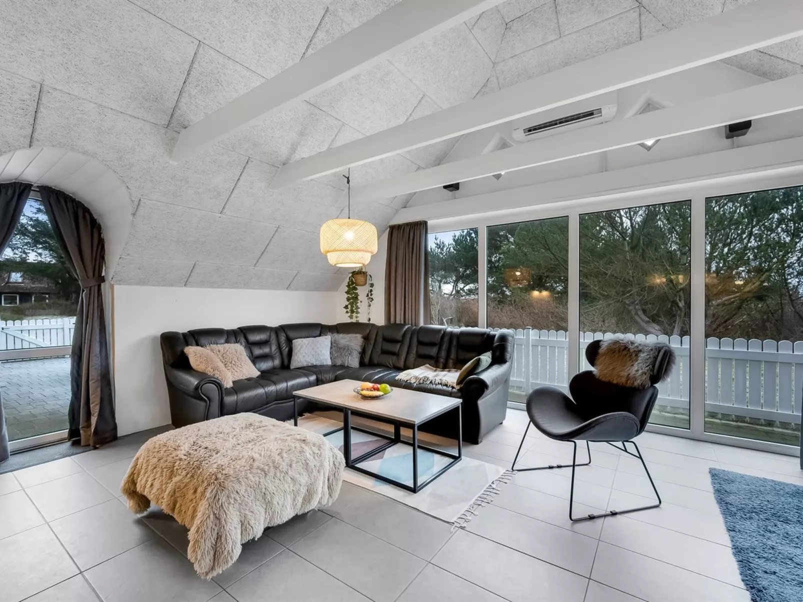 "Severine" -  from the sea-Dedans