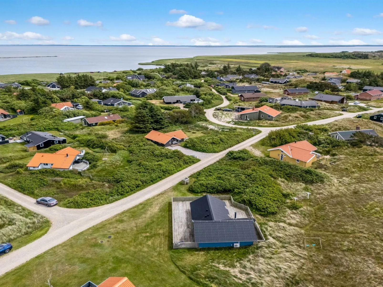 "Valia" - 400m to the fjord-Outside