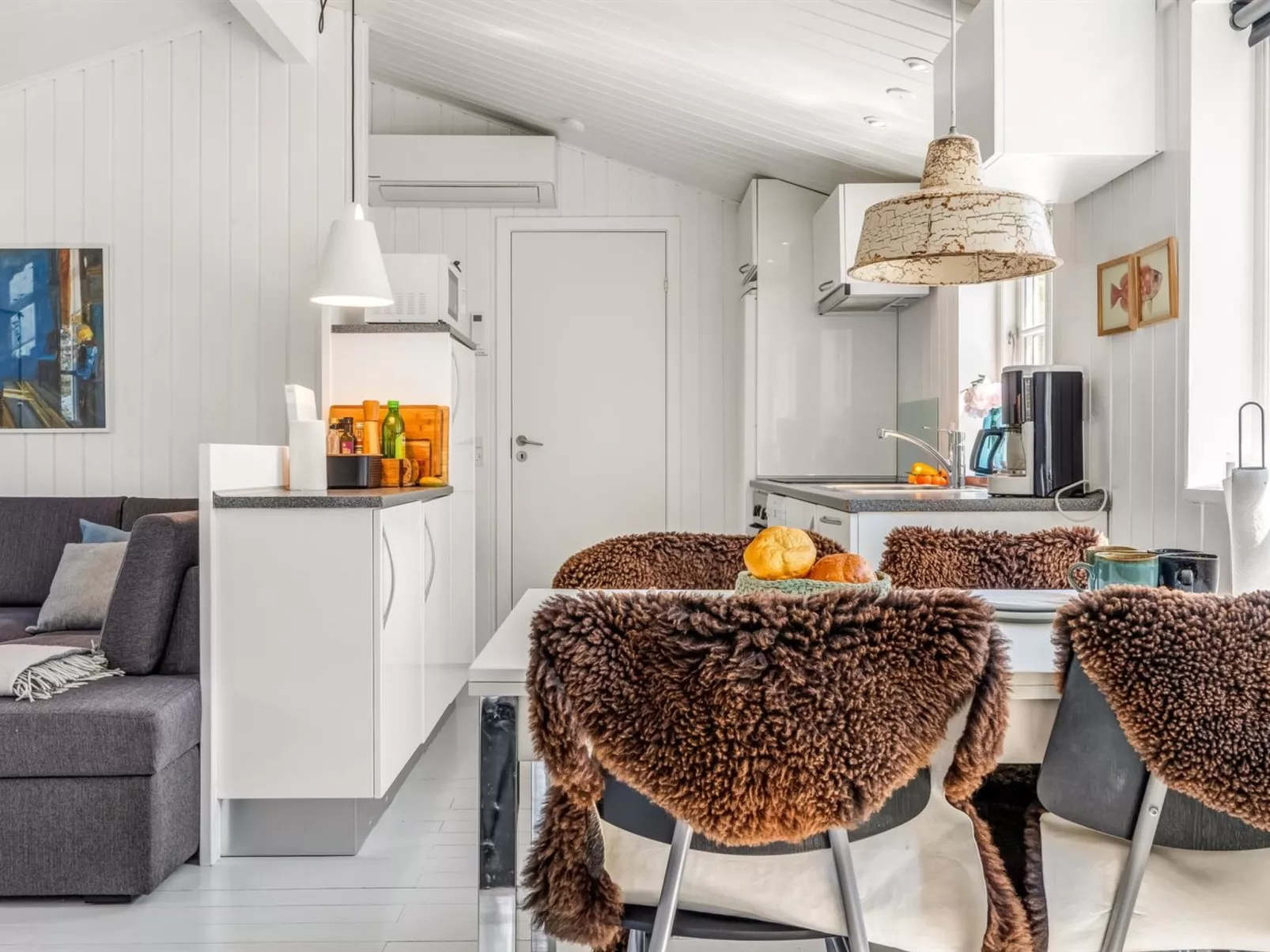 "Thorkil" - 800m from the sea-Inside