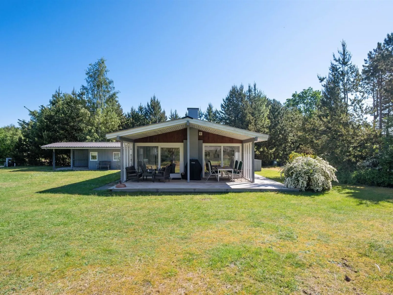 "Torhild" - 150m from the sea-Outside