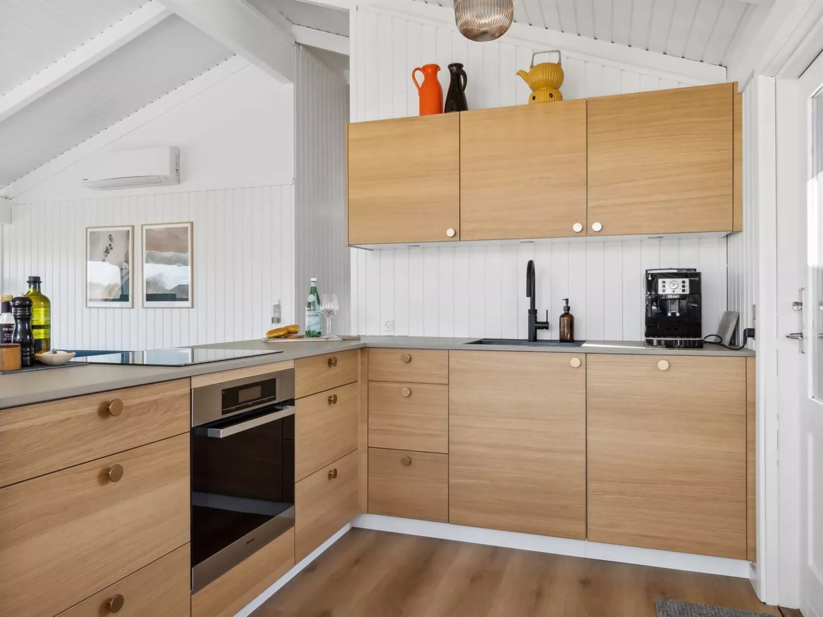 "Amalie" - 650m from the sea-Inside