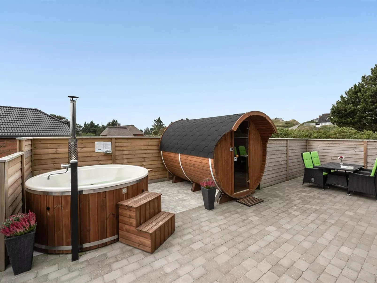 "Ulva" - 400m from the sea-Outside