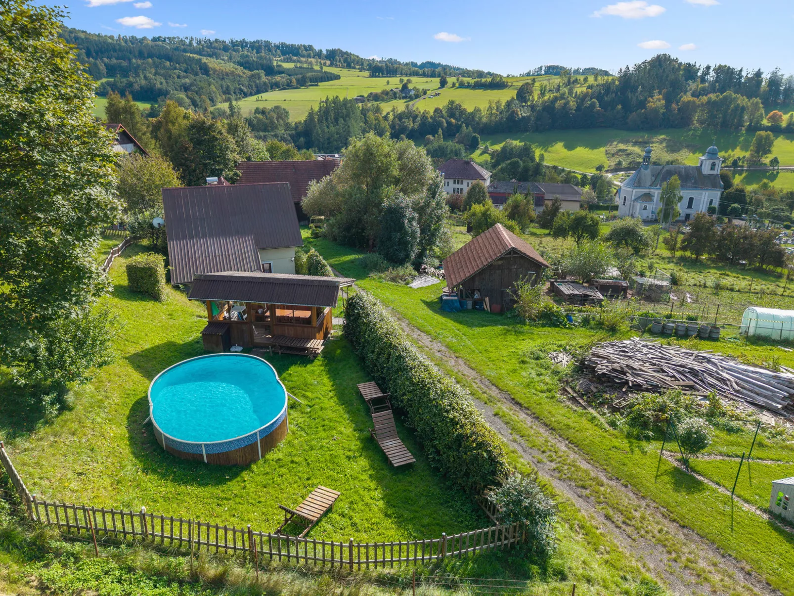 Loukov u Semil-Outside