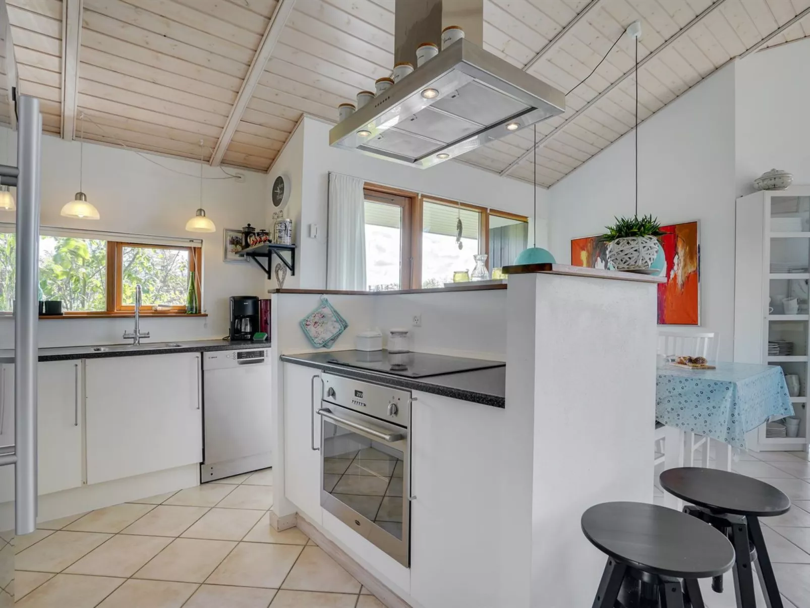 "Gudmunda" - 200m to the fjord-Dedans