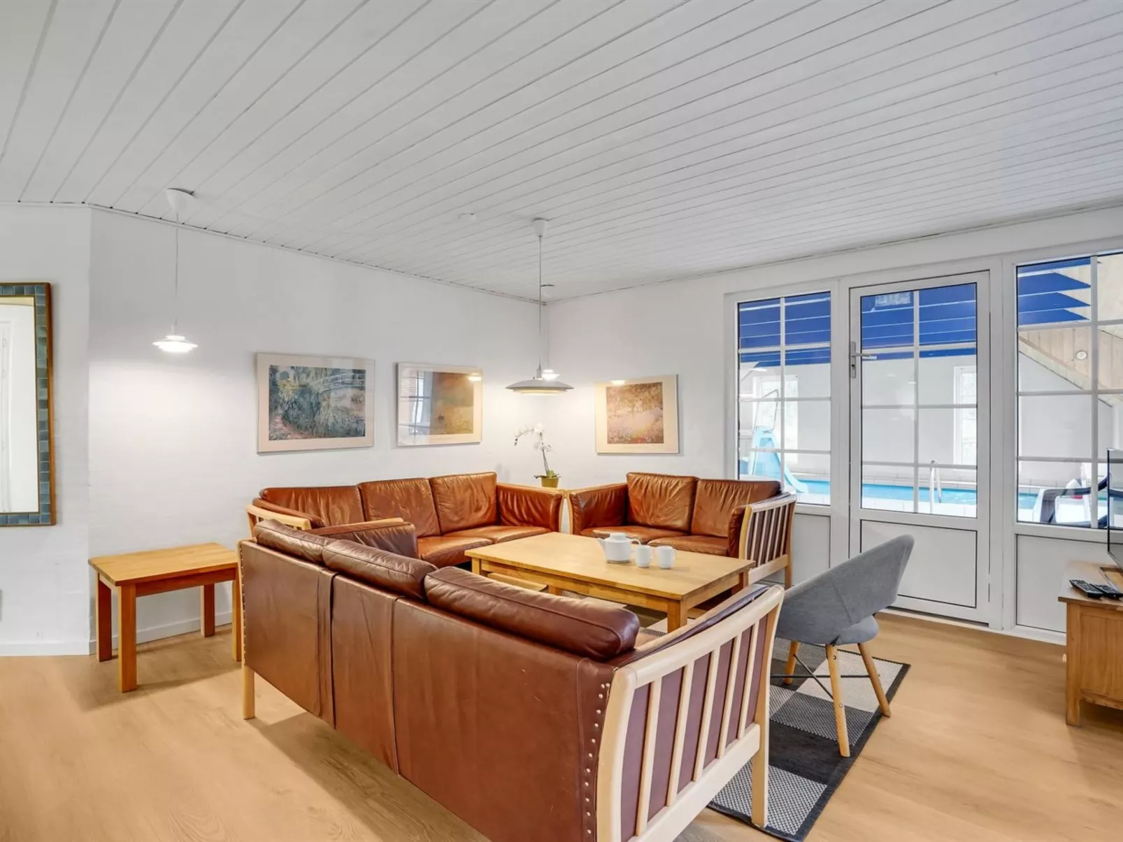 "Marilisa" - 700m to the fjord-Drinnen