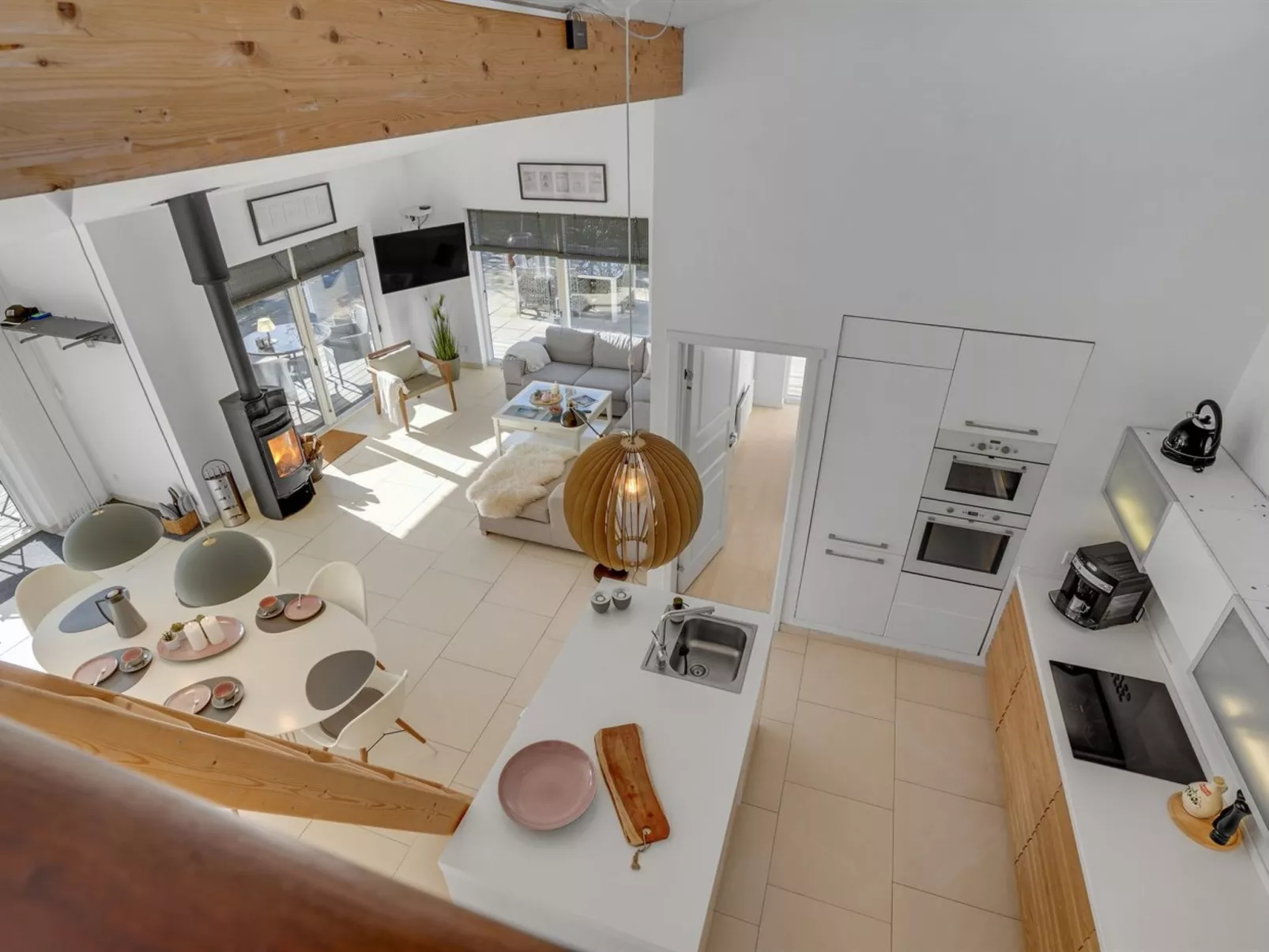 "Biorn" - 70m from the sea-Inside