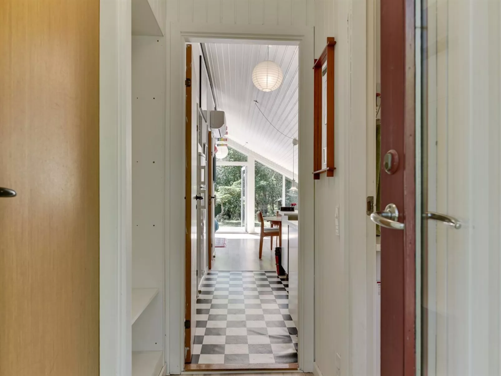 "Osa" - 150m from the sea-Drinnen