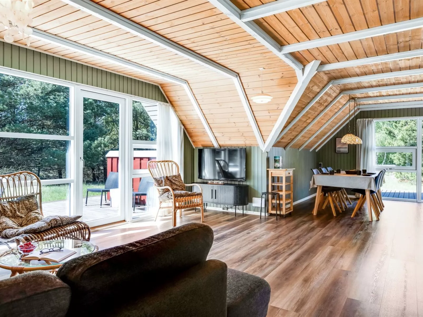 "Urpo" - 6km from the sea-Inside