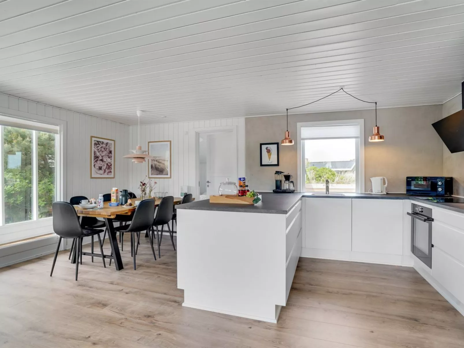 "Rolfkarl" - 500m from the sea-Drinnen