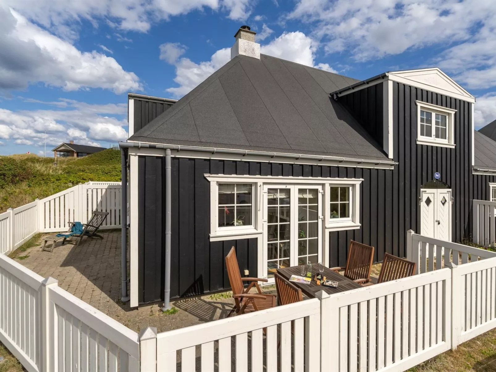 "Jannike" - 100m from the sea-Outside