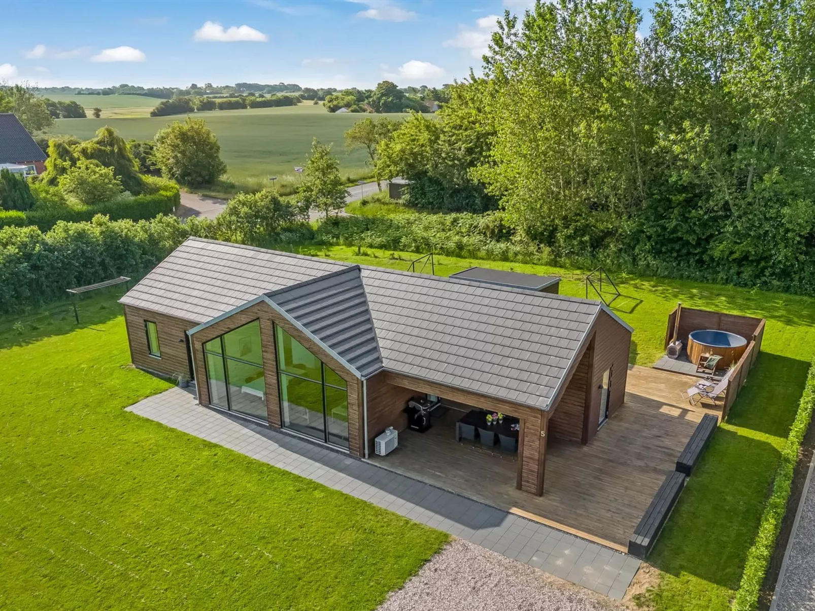 "Gojana" - 400m from the sea-Draußen