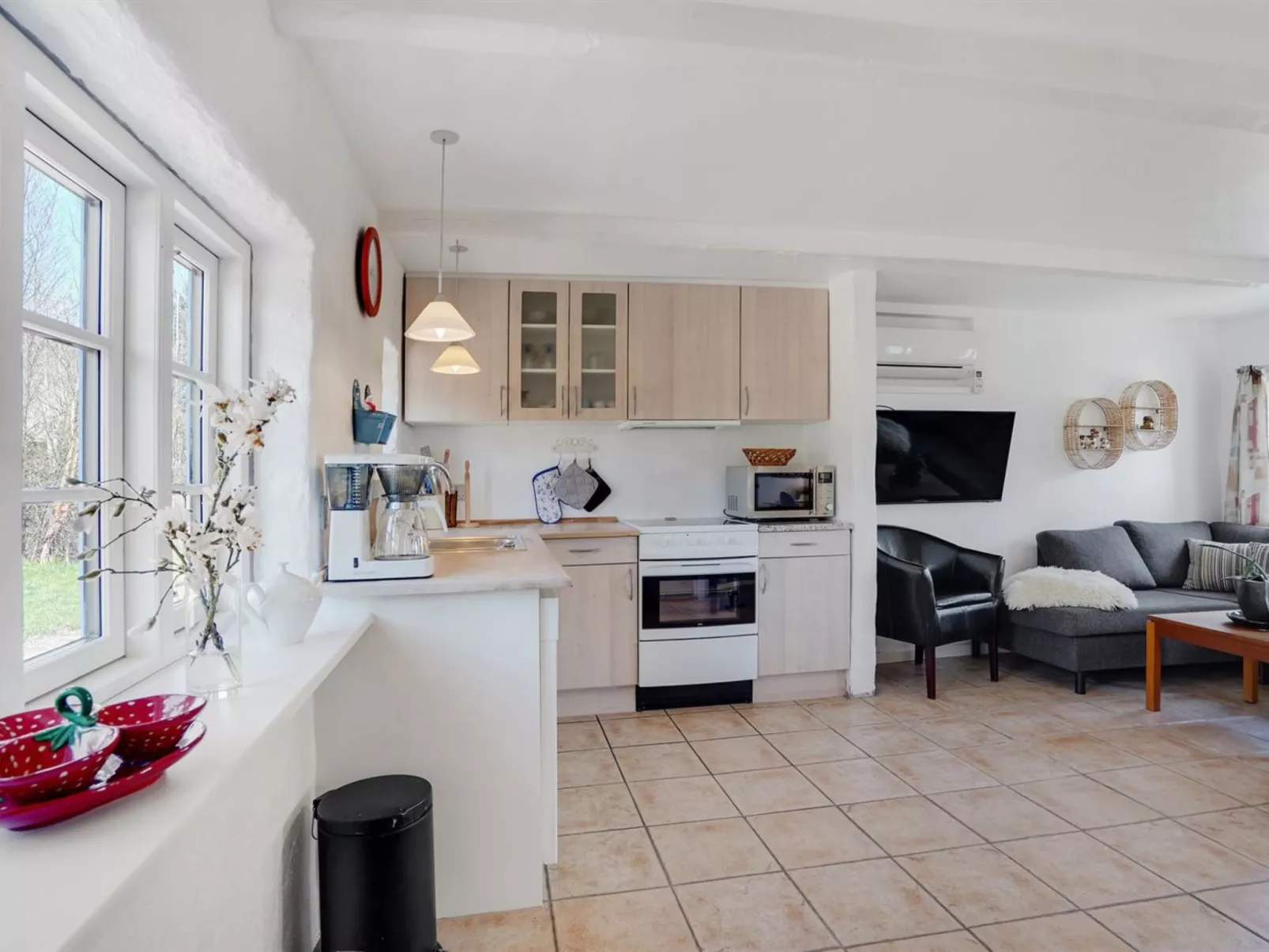 "Malene" - 700m to the fjord-Inside