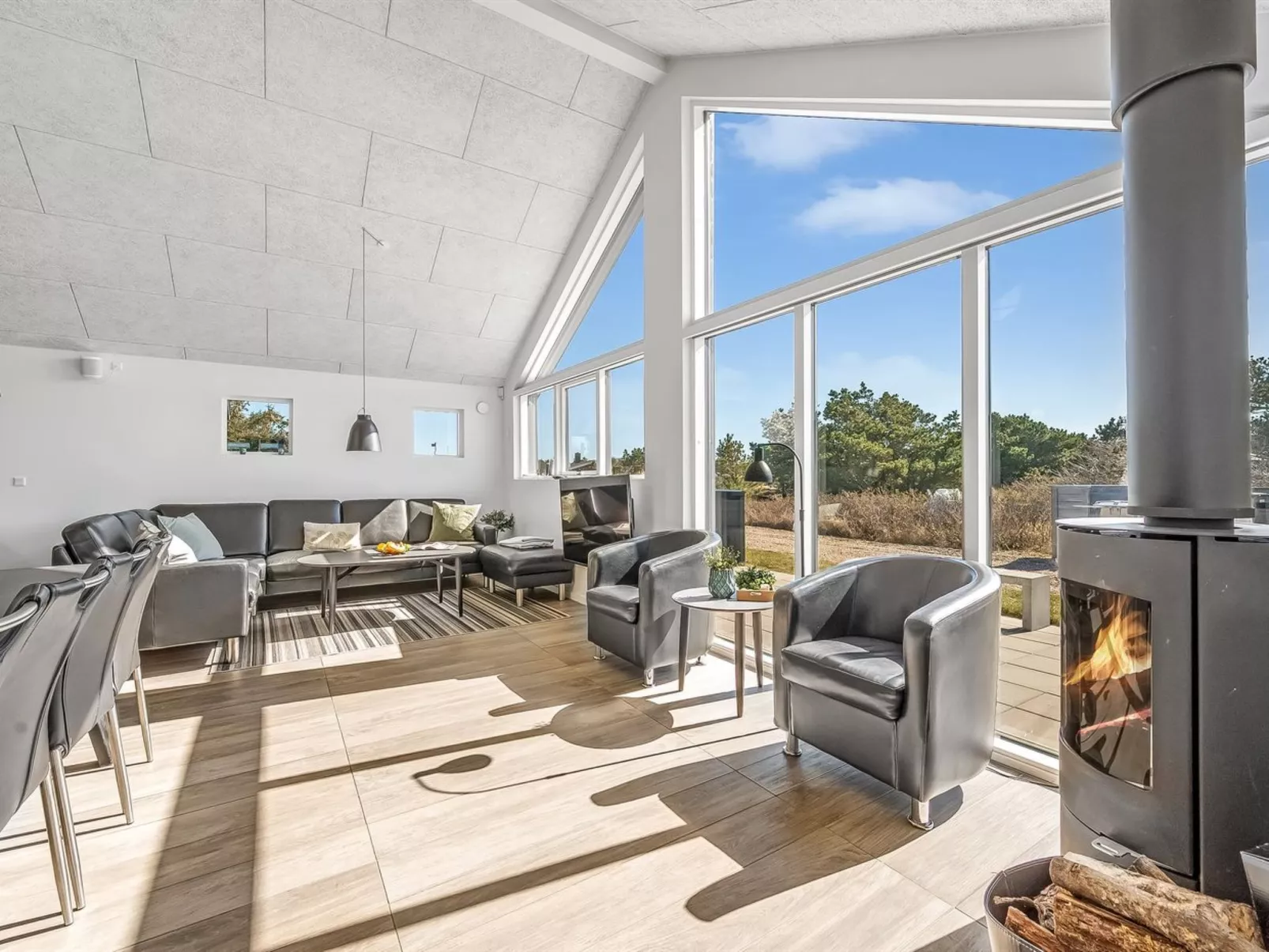 "Swante" -  from the sea-Inside