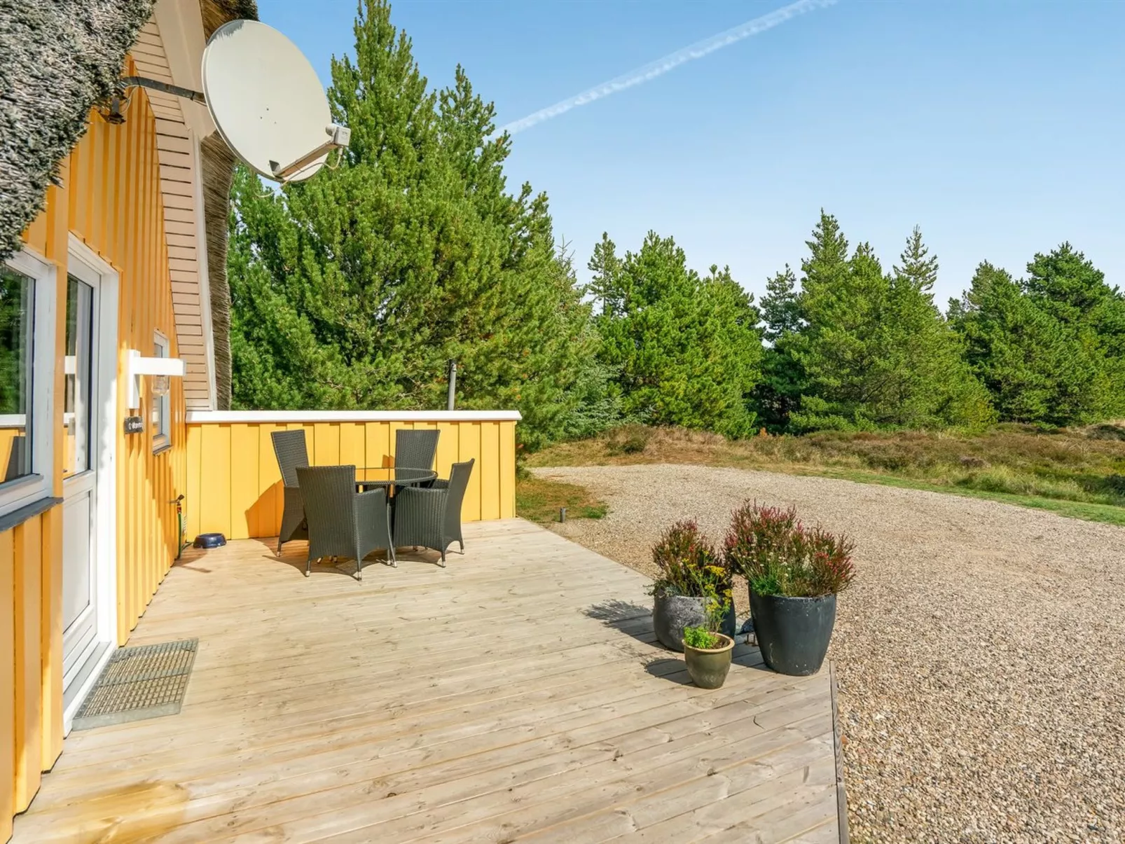 "Wale" - 3.3km from the sea-Draußen