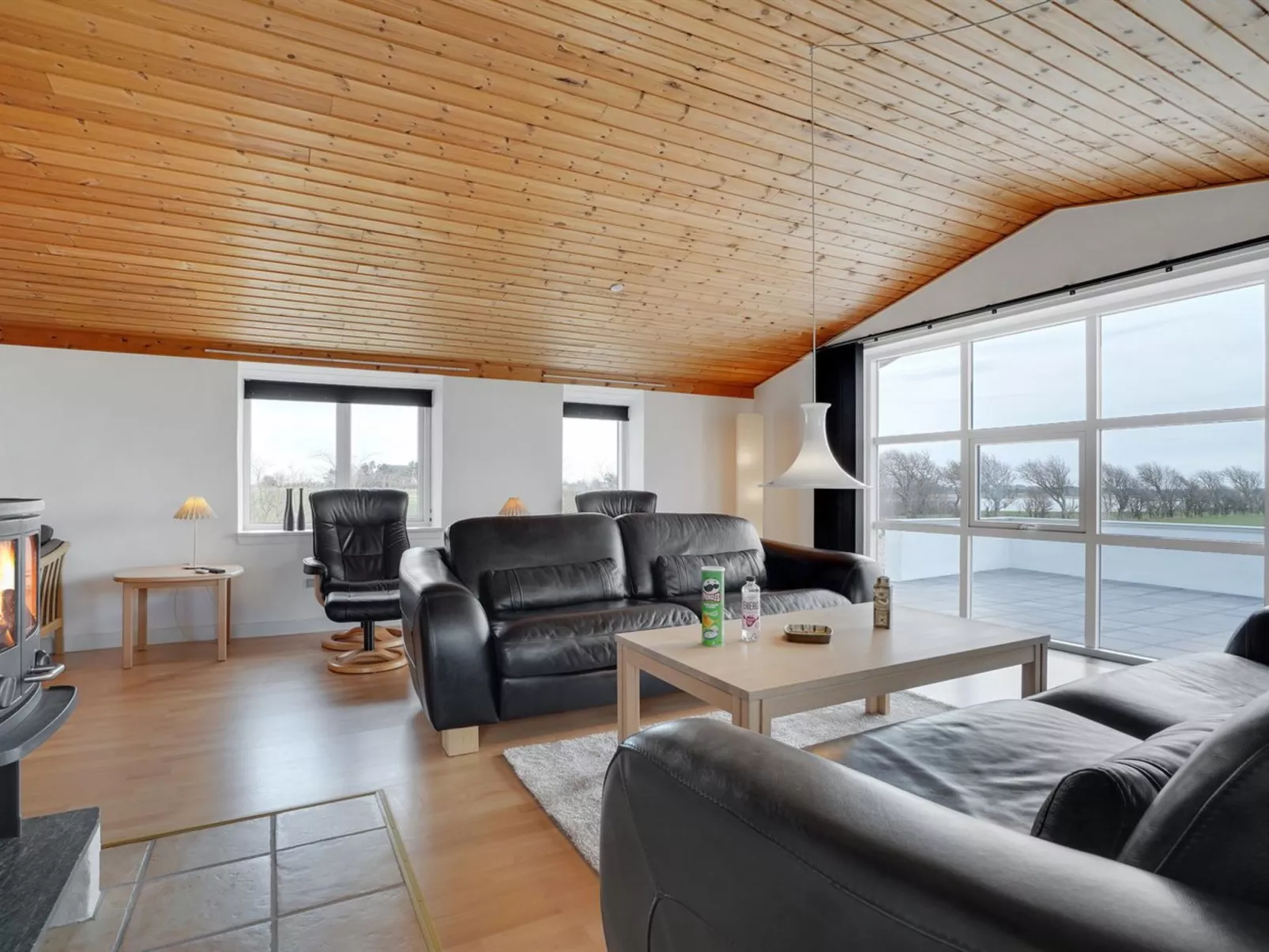 "Imilie" - 250m to the fjord-Dedans