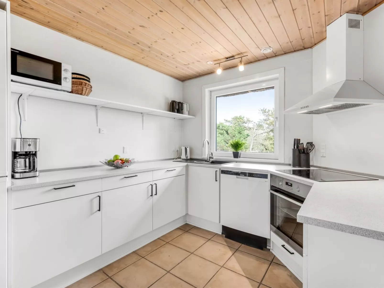 "Irlin" - 800m from the sea-Dedans