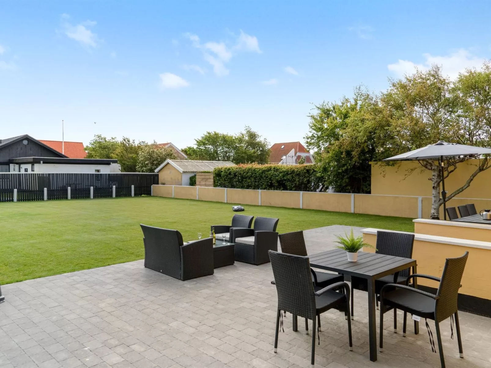 "Teodosij" - 1.1km from the sea-Outside