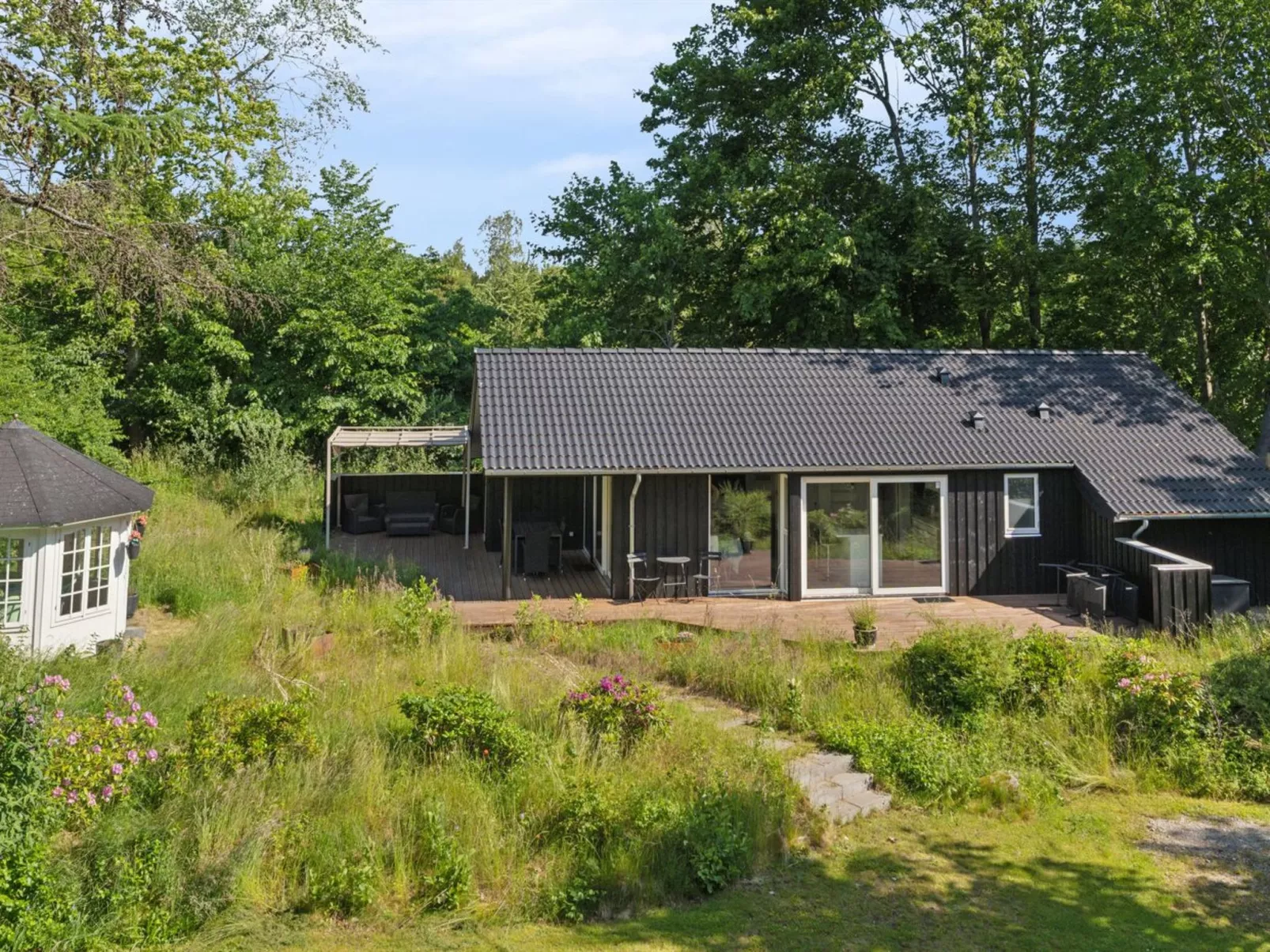 "Thora" - 800m from the sea-Outside