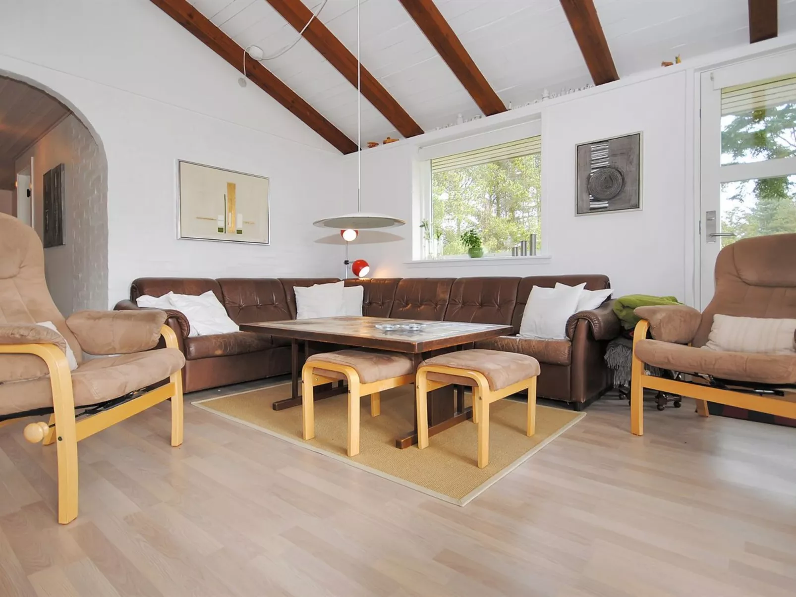 "Oberon" - 3km from the sea-Inside