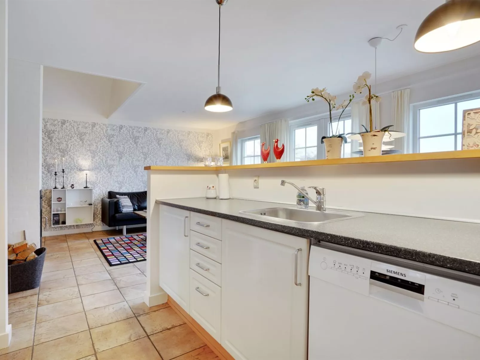 "Manola" - 300m from the sea-Drinnen