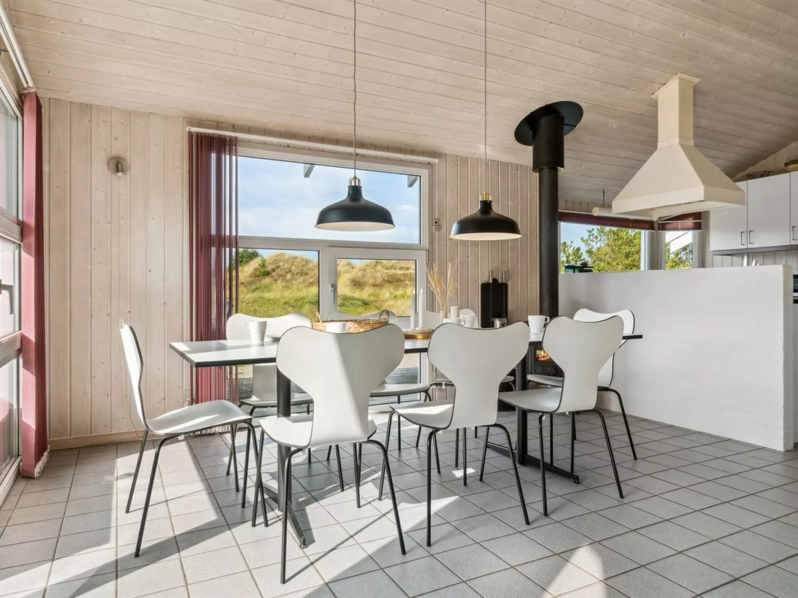 "Zoya" - 900m from the sea-Inside