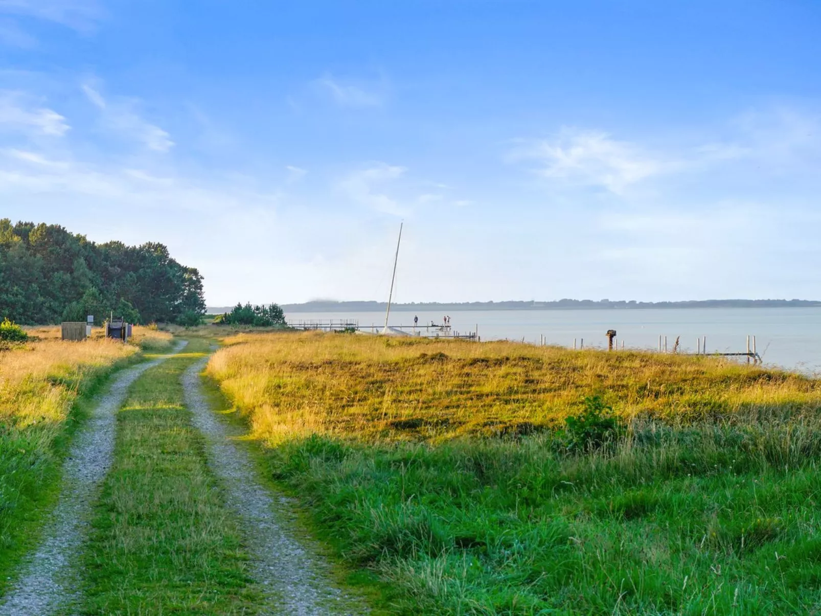 "Sebastian" - 100m to the fjord-Outside