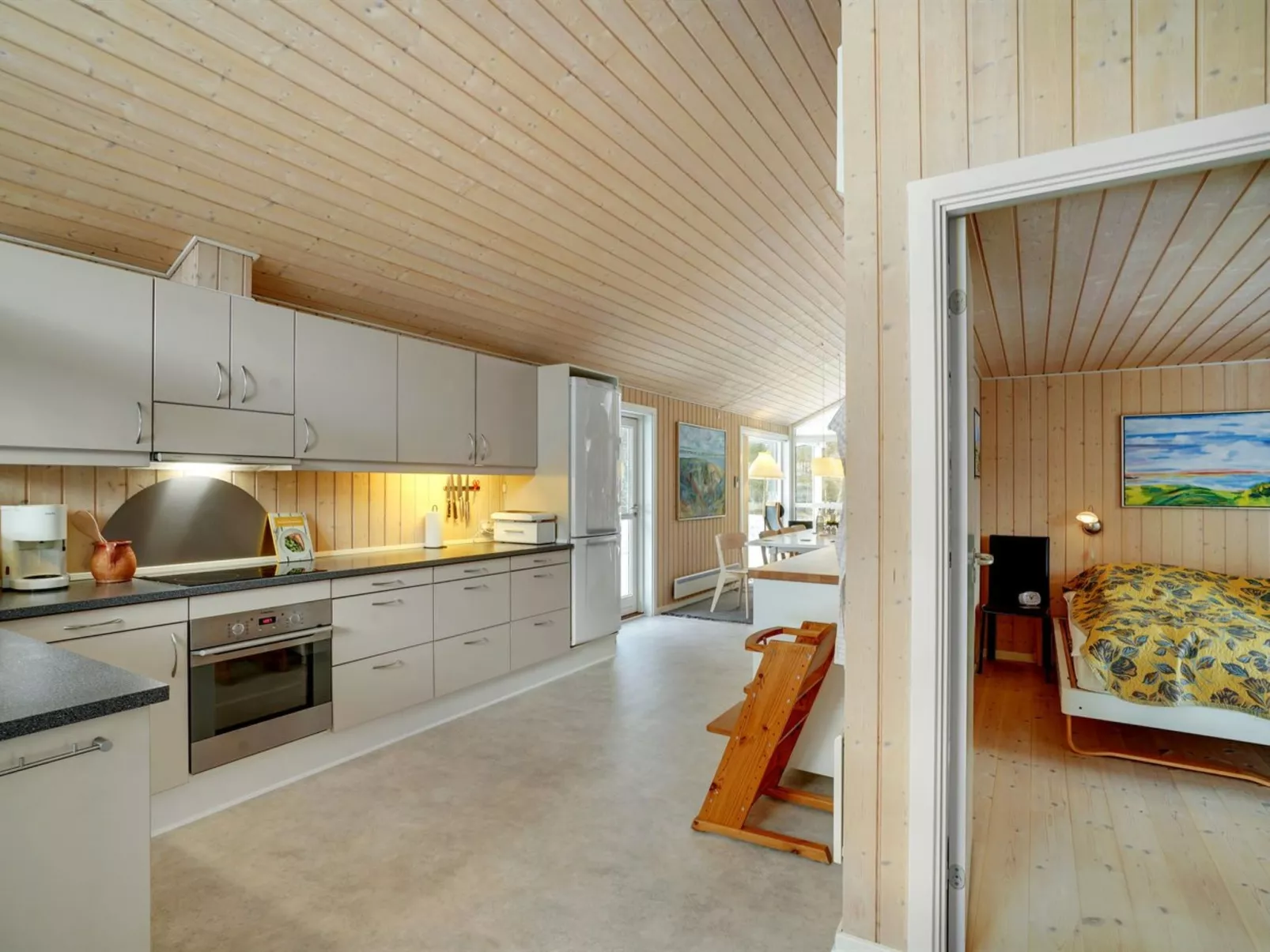 "Aswarth" - 50m to the fjord-Inside