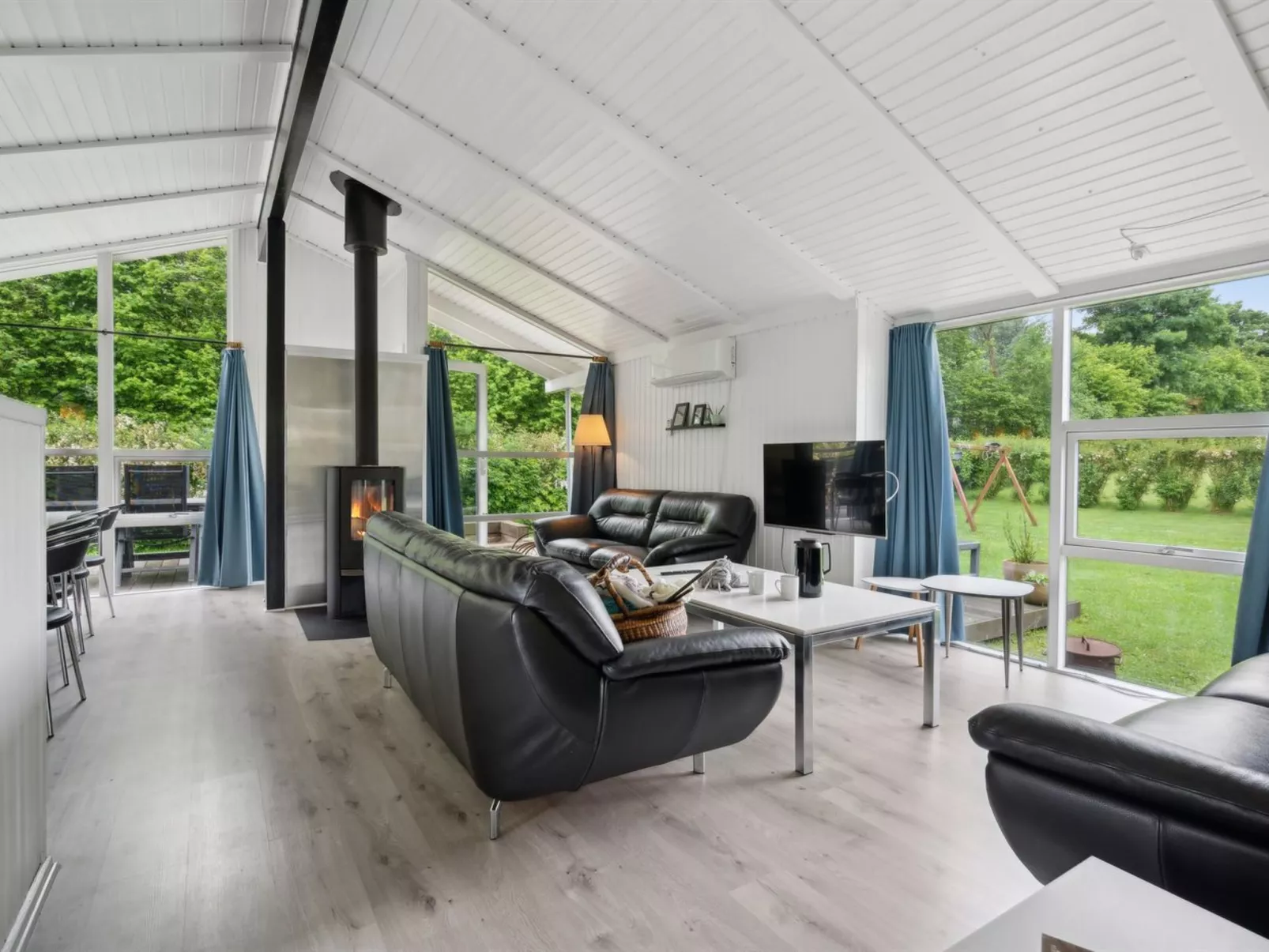 "Annica" - 150m from the sea-Drinnen