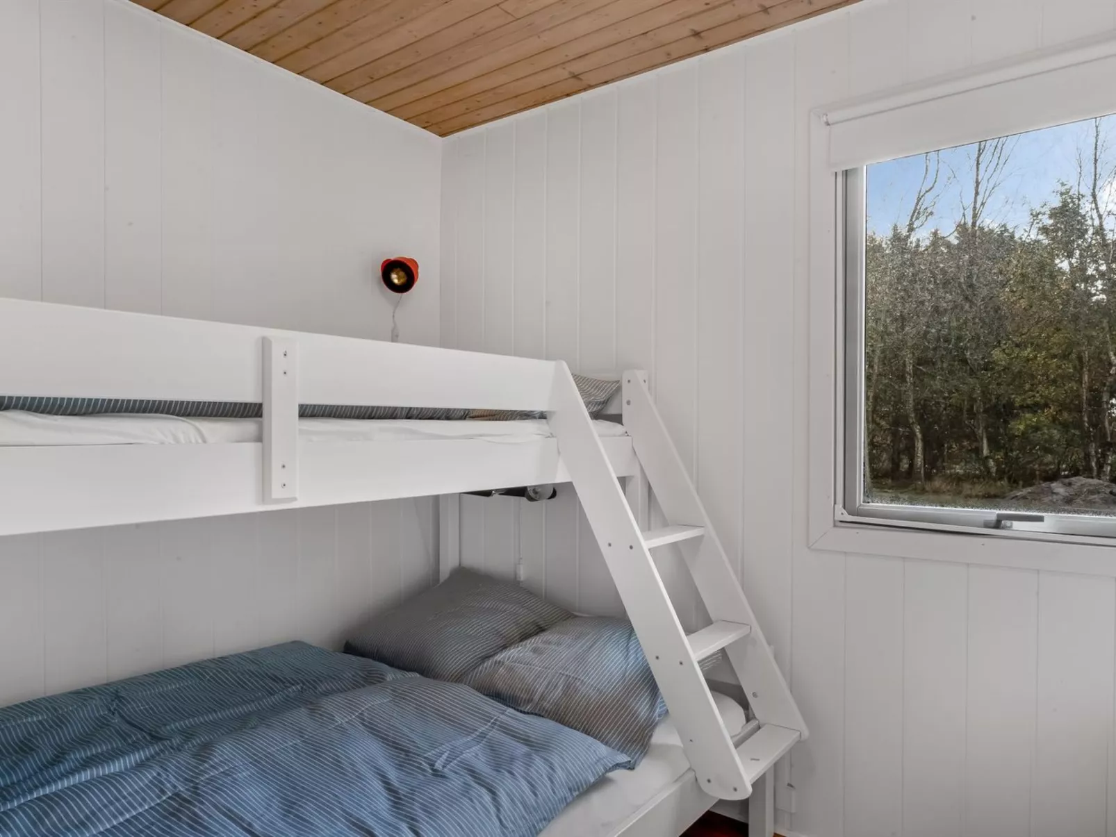 "Cordelia" - 400m from the sea-Inside