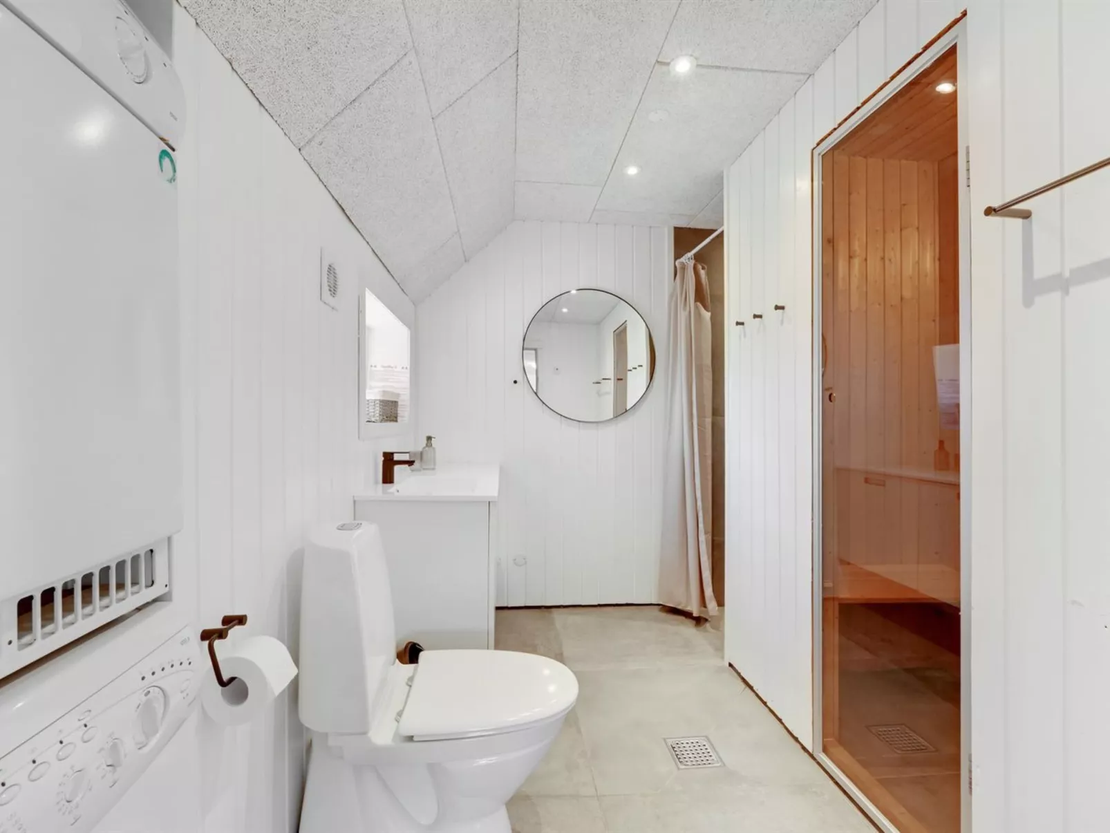 "Giesela" - 975m from the sea-Inside