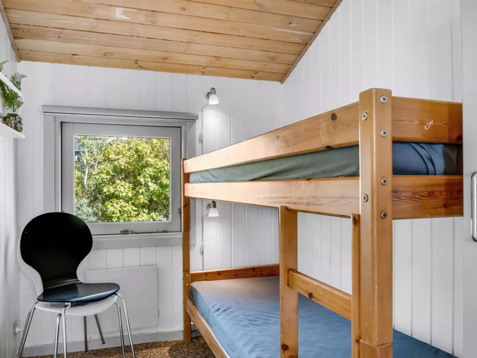 "Sulevi" - 200m to the fjord-Dedans