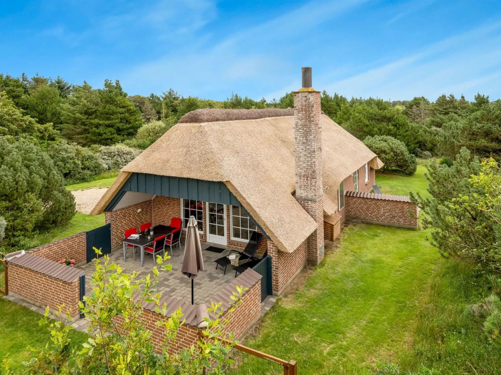 "Pasi" - 1.2km from the sea-Outside