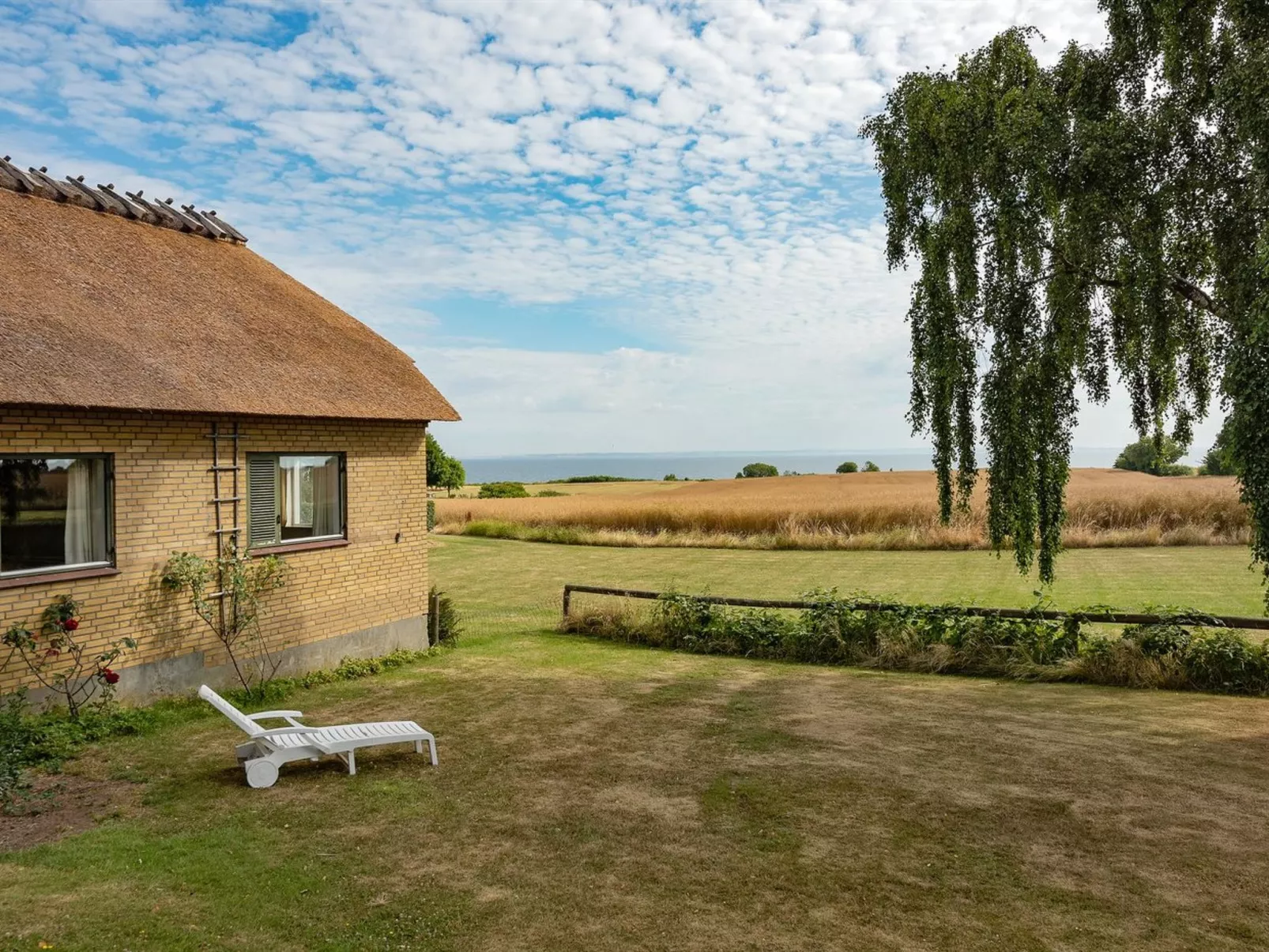 "Edithe" - 250m from the sea-Outside