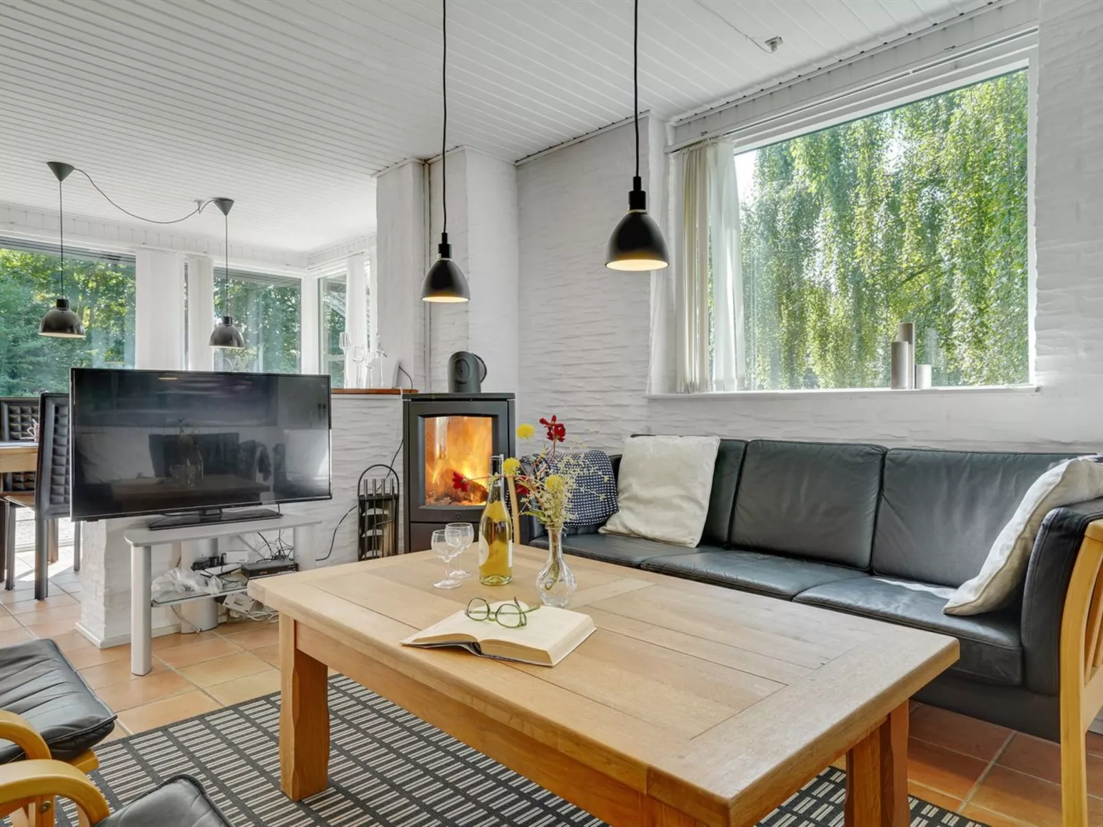 "Naumka" - 200m to the fjord-Dedans